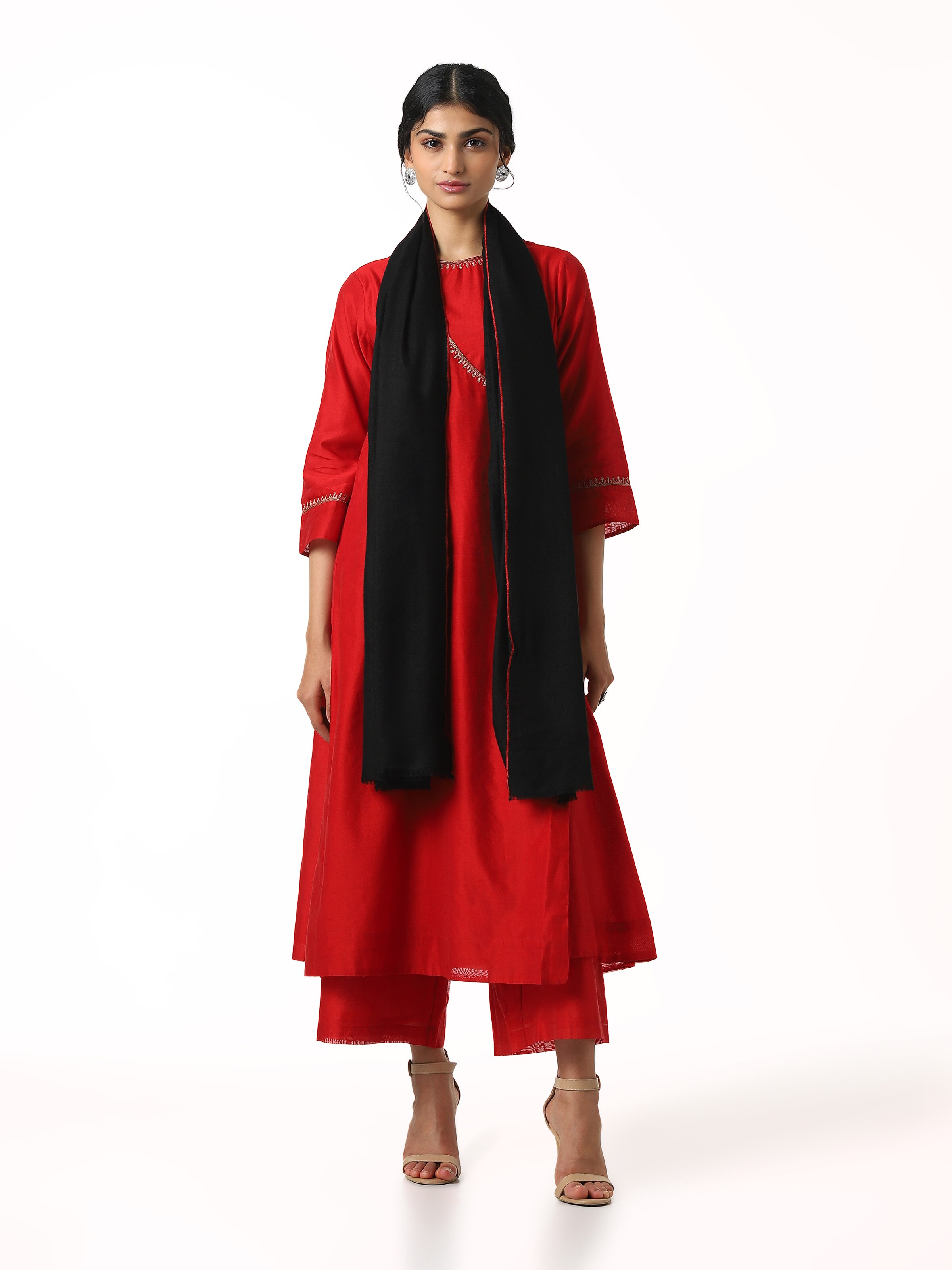 Black Cashmere Kaaj Embroidered Handwoven Stole