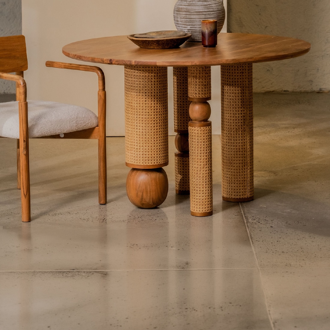 Andaman Solid Wood Four Seater Round Dining Table Set in Off White Colour - Orange Tree