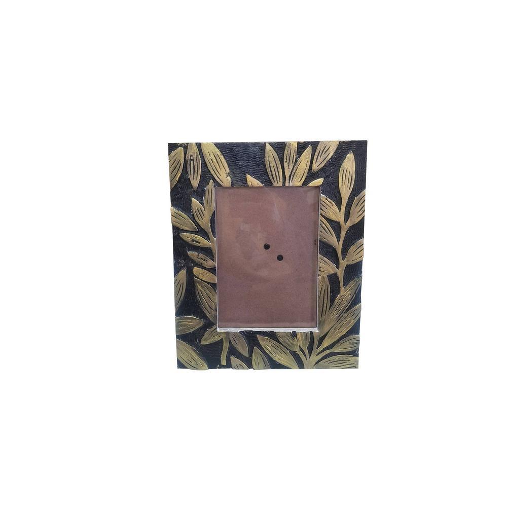 BlackGolden Handcarving on wooden Photo Frame use it as Table d??cor