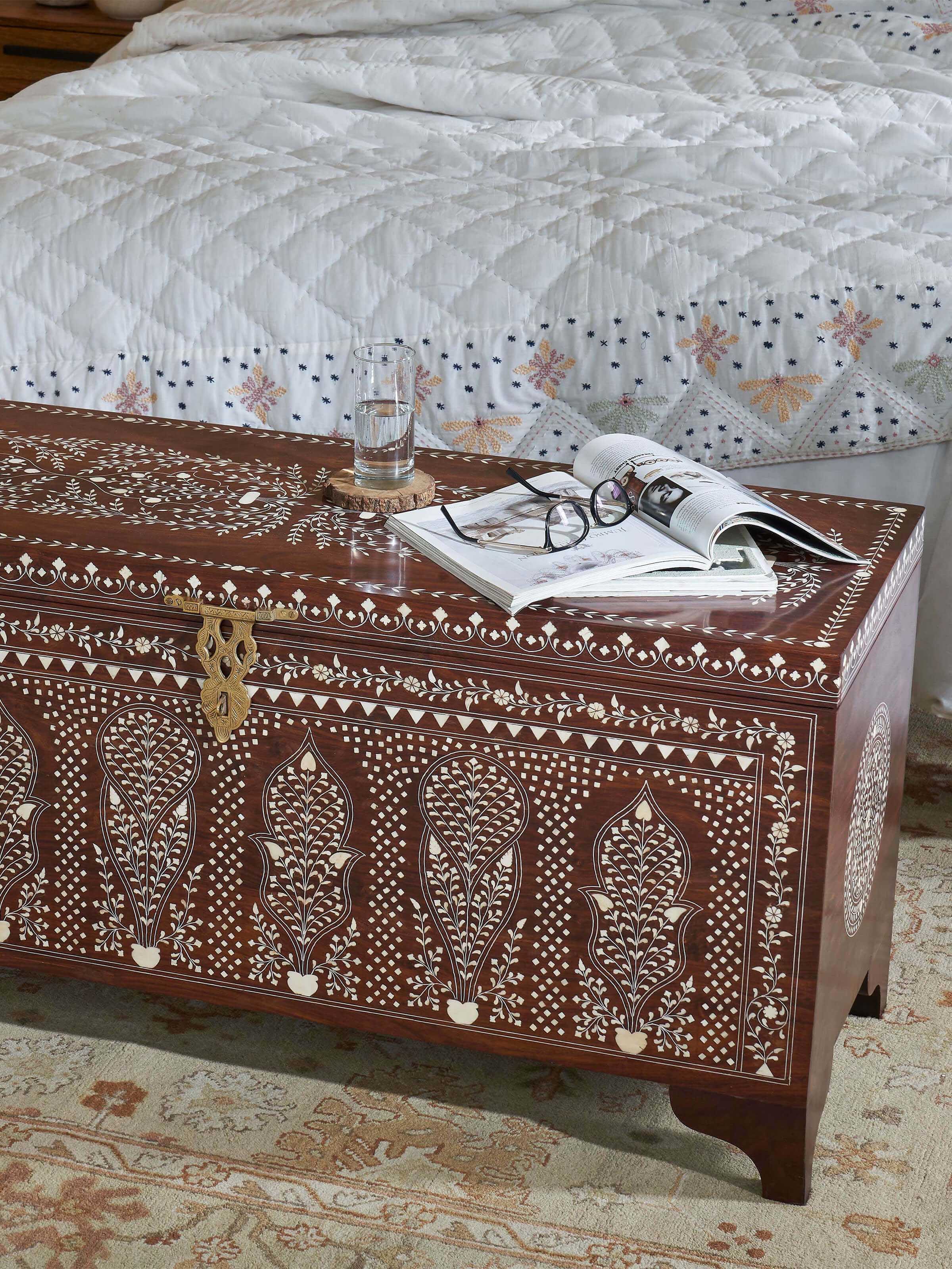 Sheesham Wood Bone Inlay Trunk