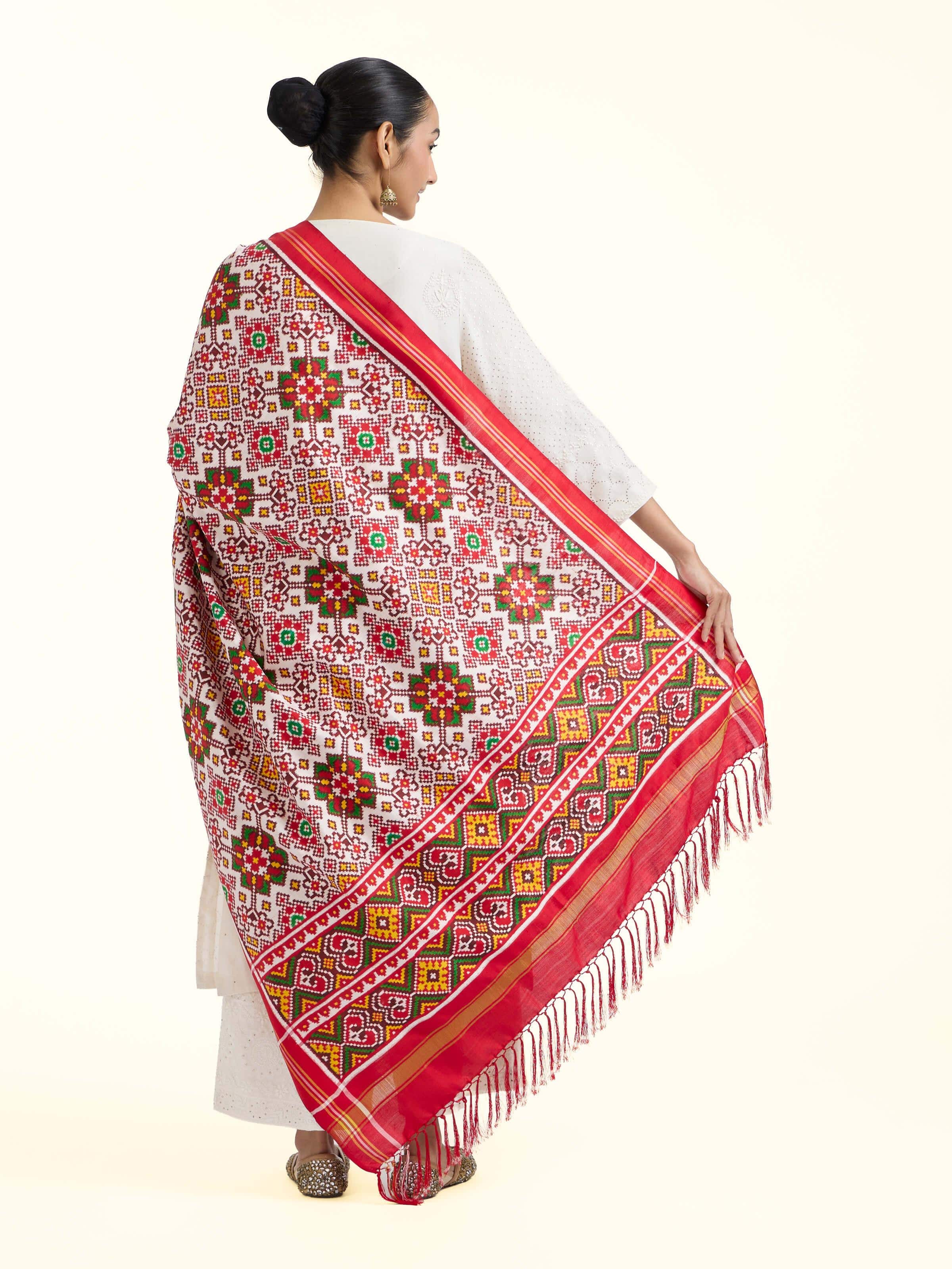 Pink Ikat Patan Patola Handwoven Dupatta