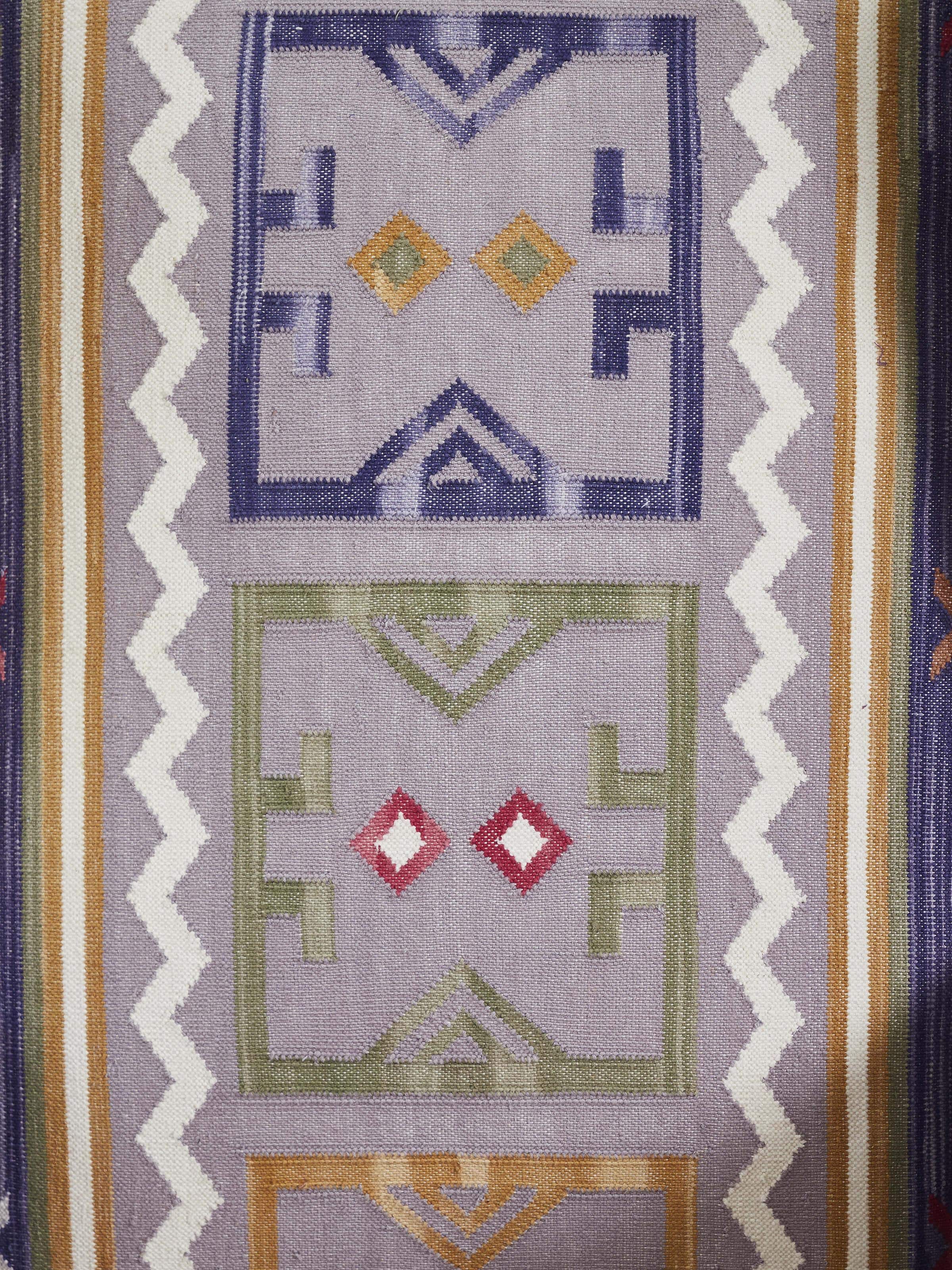 Classic Sheesham Rocking Chair