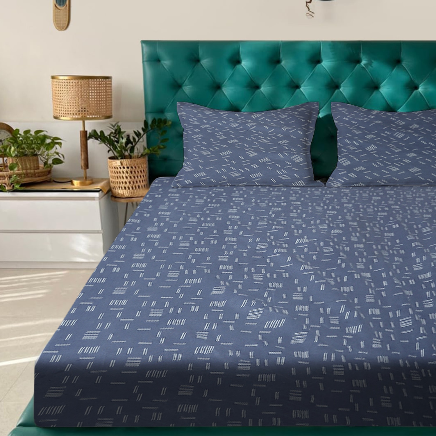 Blue Abstract 180 TC Fitted 1 King  Bedsheet with 2 Pillow Covers