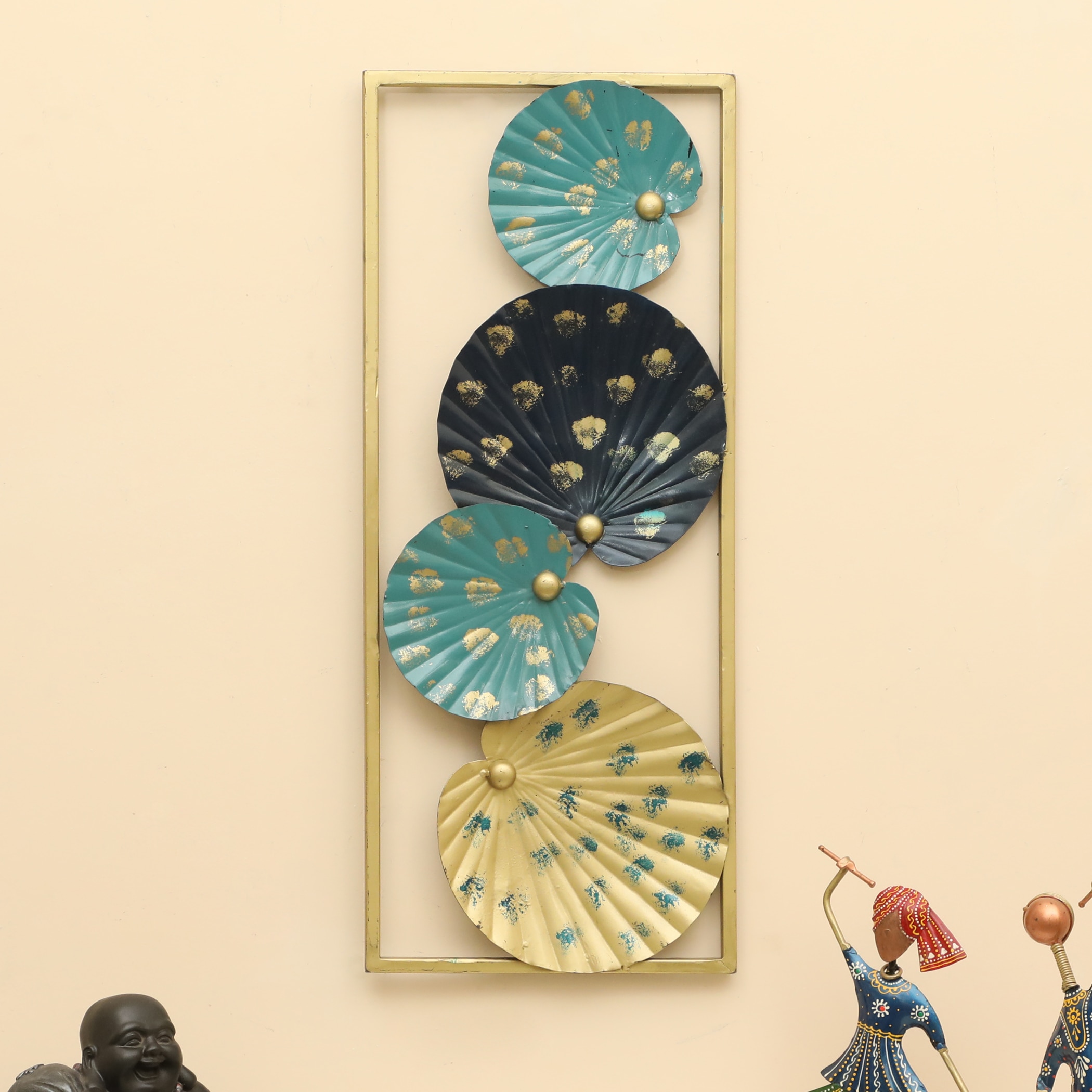 W-Stella Abstract Metal Wall Decor in Multicolor Set of 1 - Vedas Exports