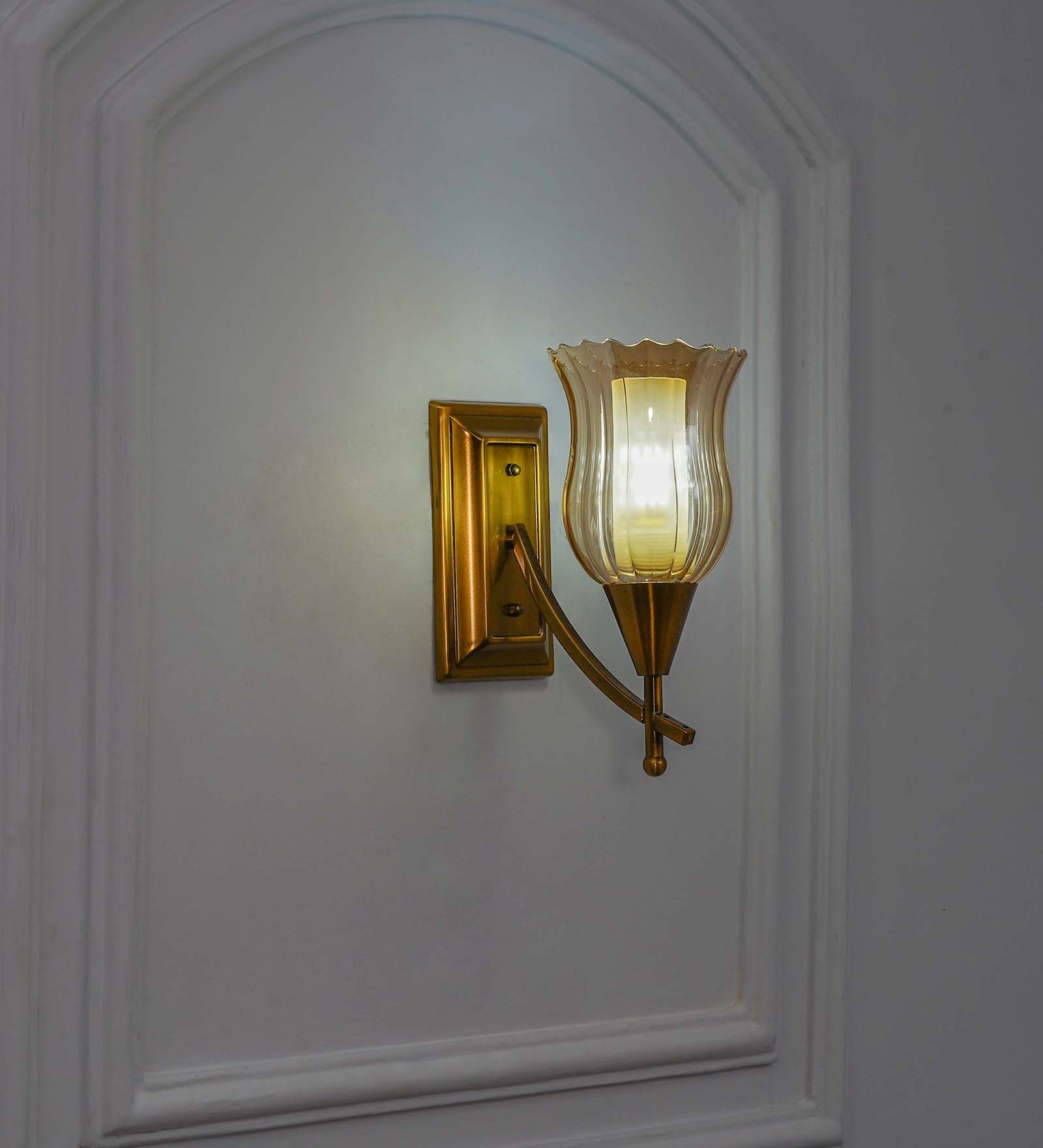 Eltham Amber Glass And Brass Finish Metal Wall Light