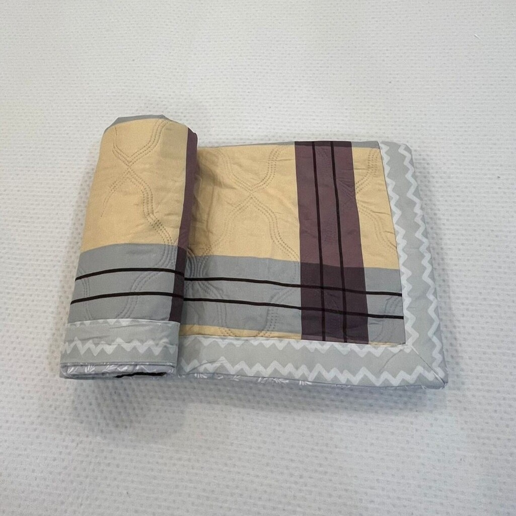 Yellow Geometric 300 Cms Cotton Single Bed Size Comforter From Threads