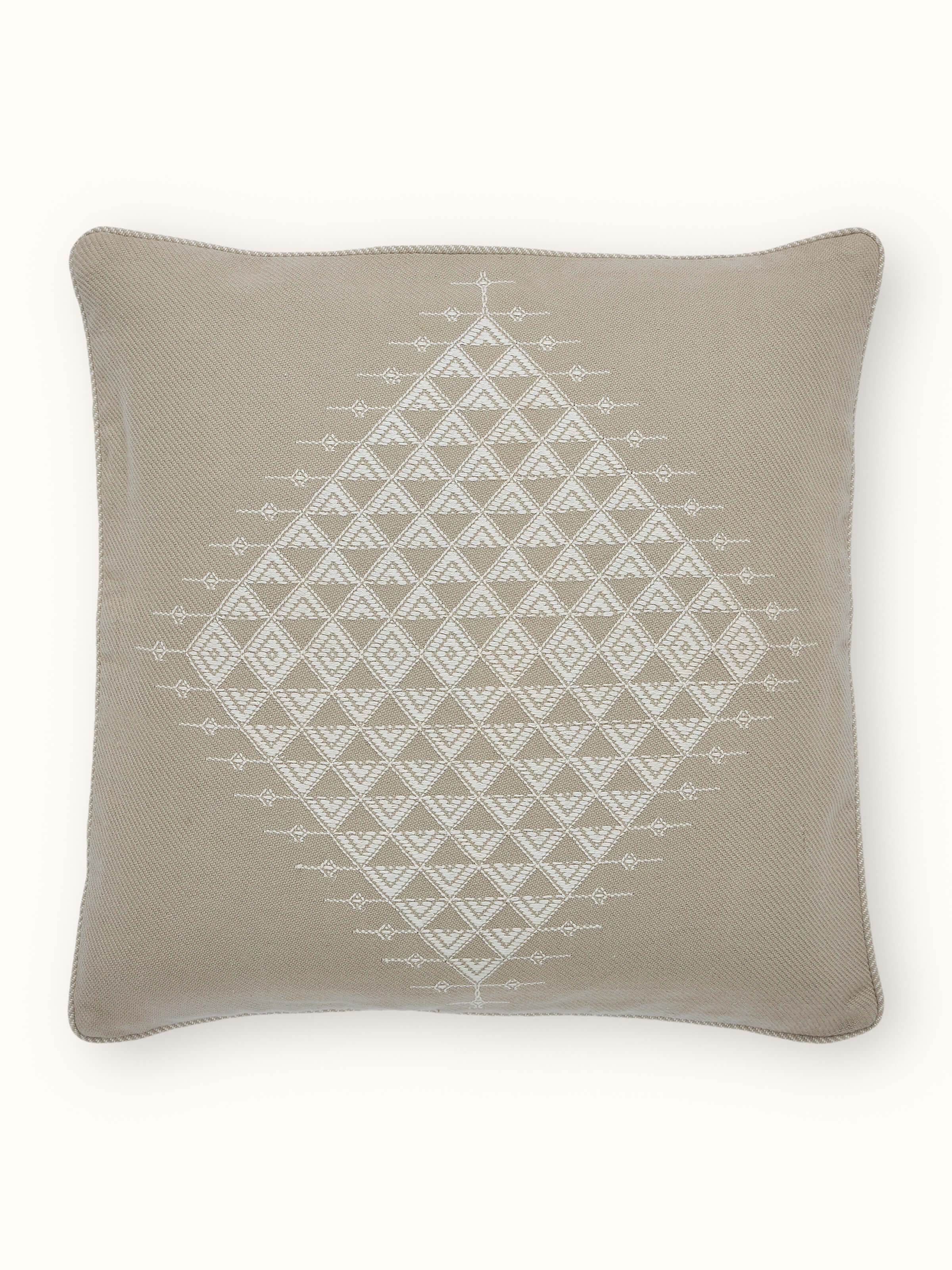 Godna Beige Diamond Buta Cotton Handwoven Pattu Cushion Cover