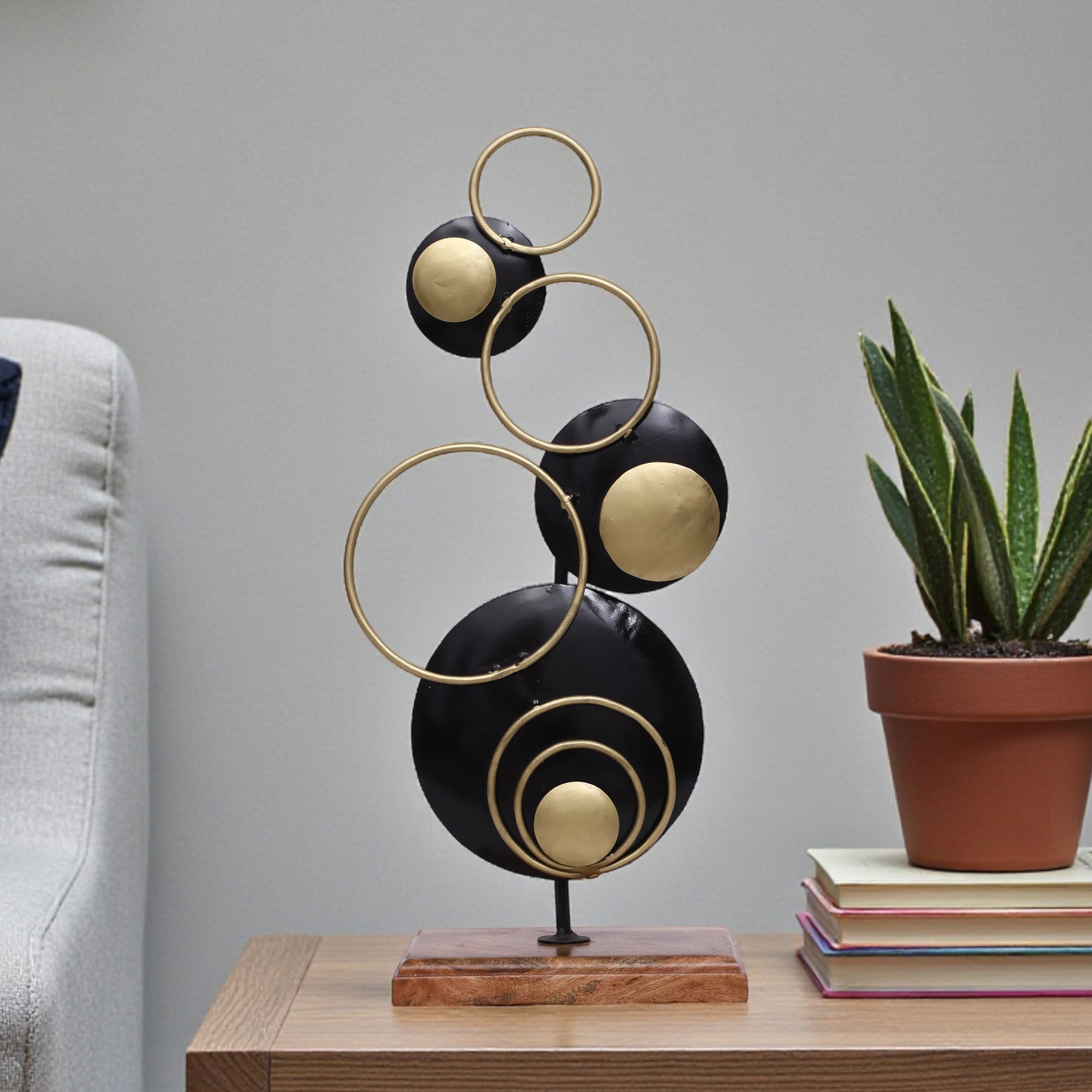 Luke Metal Showpiece in Black Colour - Vedas
