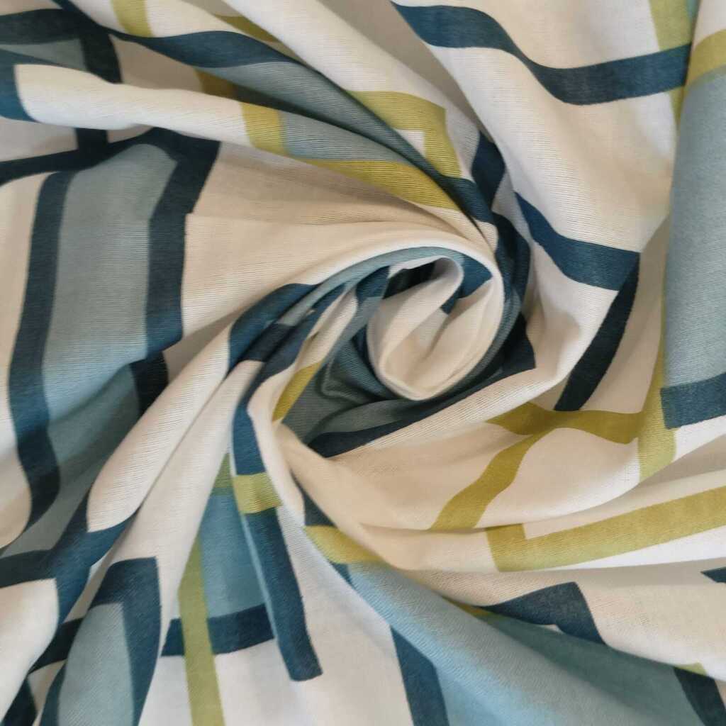 White & Green  Color Geometric 350 TC Cotton Flat Super King Bed Size Bedsheet With 2 Pilllow Covers  Threads