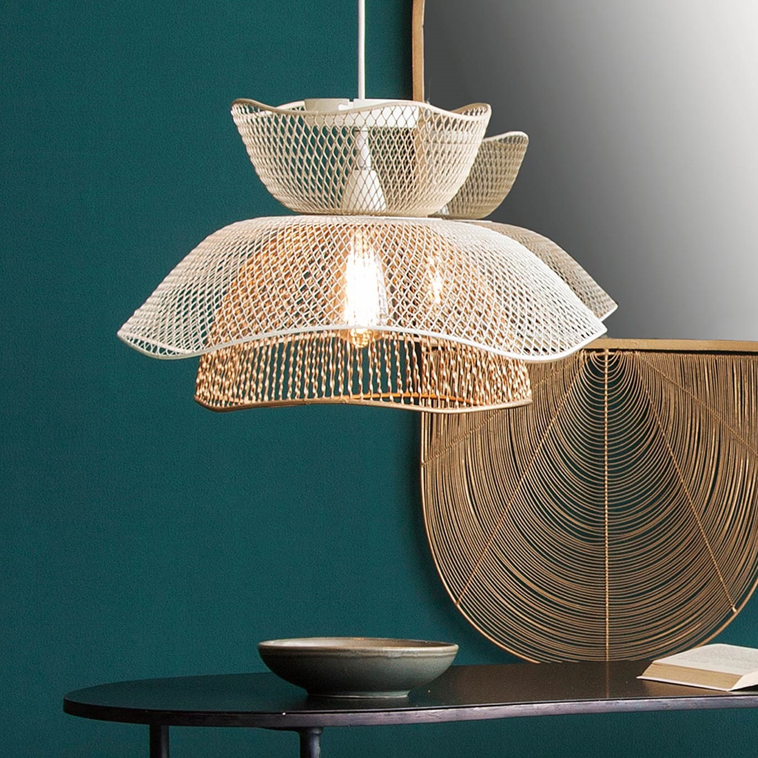 Mallawi Bloom Handcrafted Hanging Lamp Gold