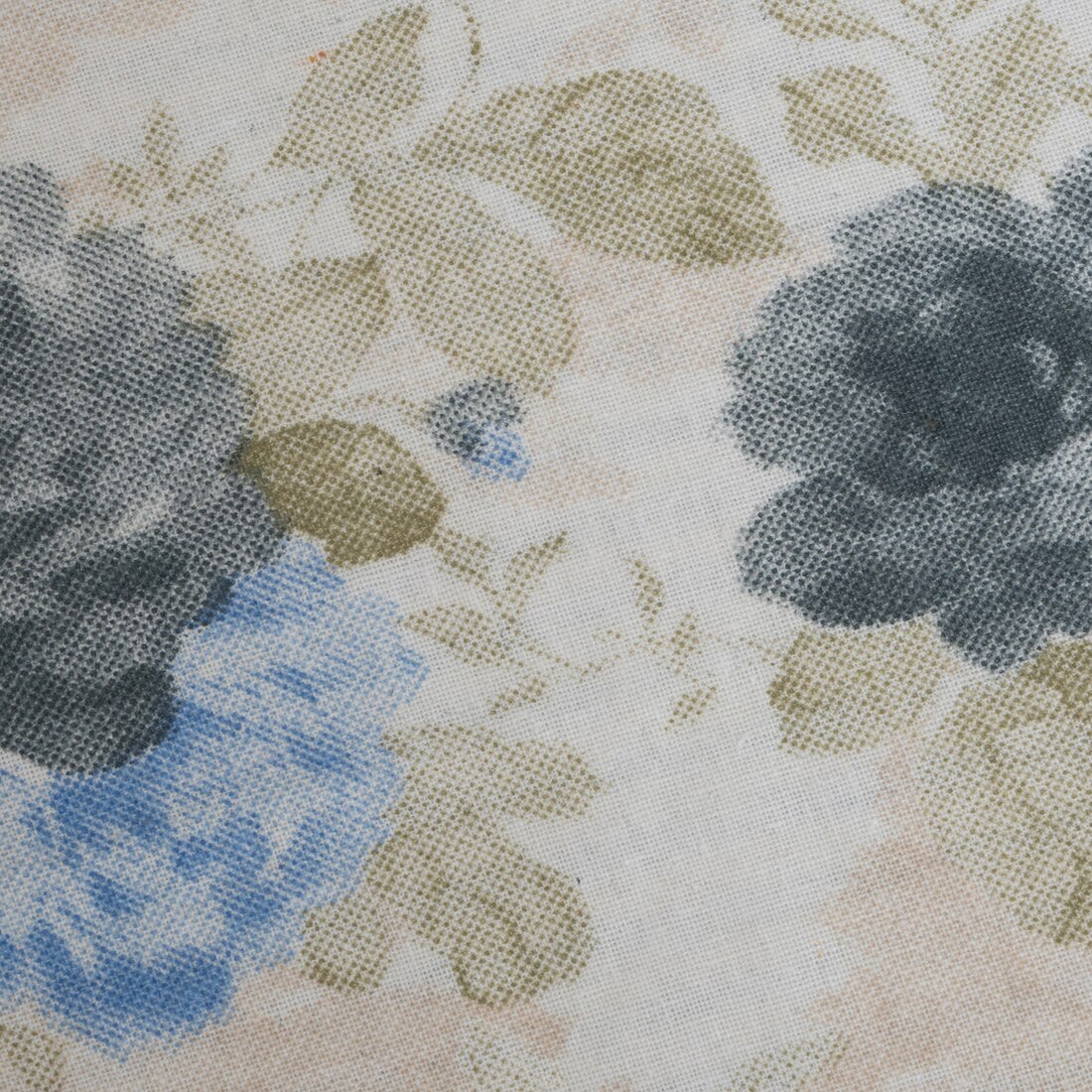 Threads Silky Touch Digital Print King Size Flat Bedsheet 270 x 250 cms