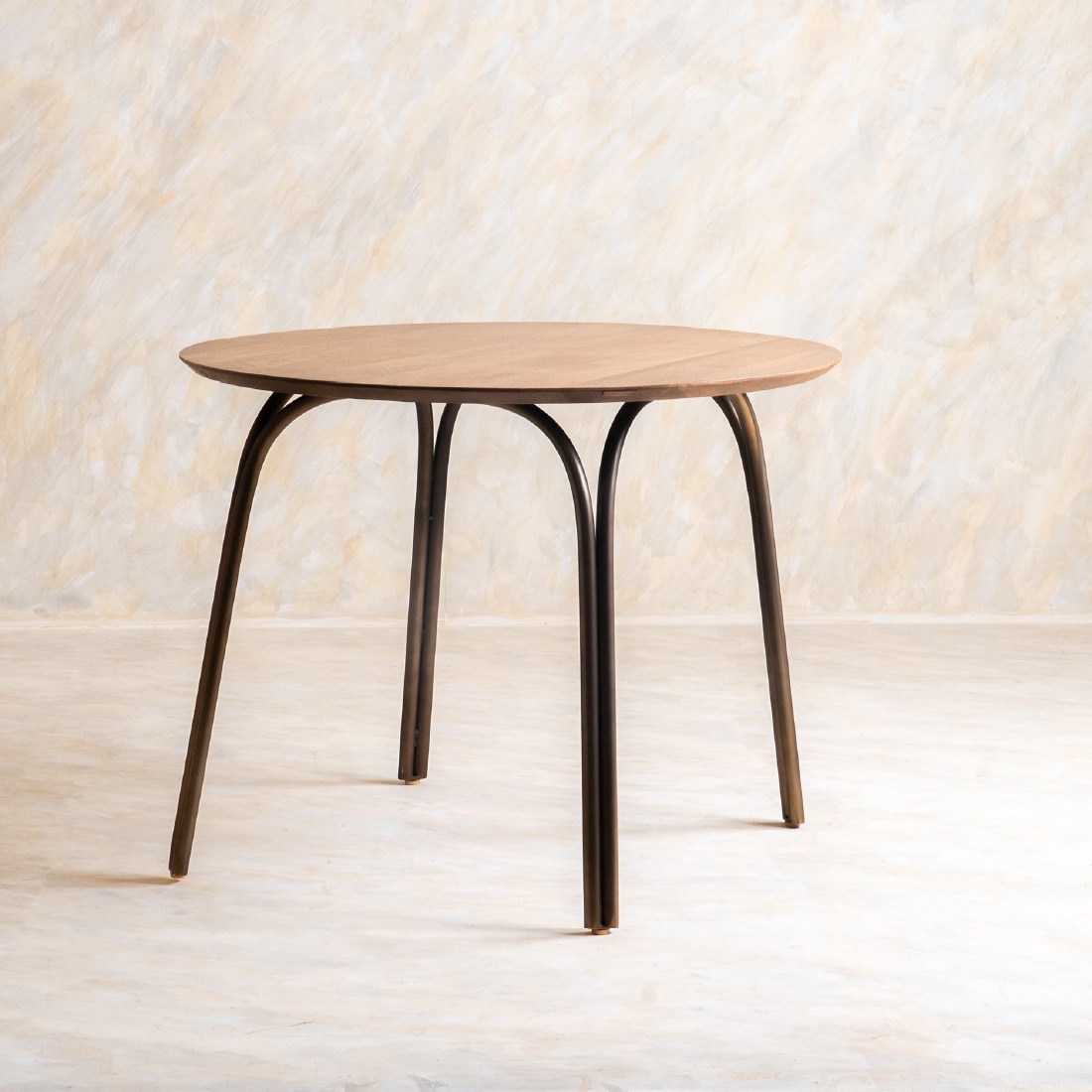 Arco Stainless Steel Round Outdoor Dining Table in Brown Colour