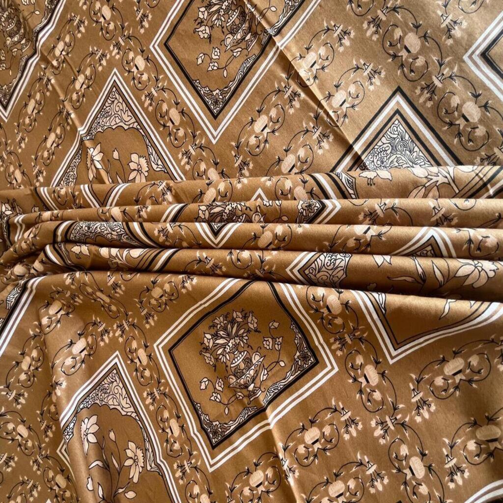 Brick Color Floral 400 TC Cotton Fitted Queen Bed Size Bedsheet With 2 Pilllow Covers  Threads