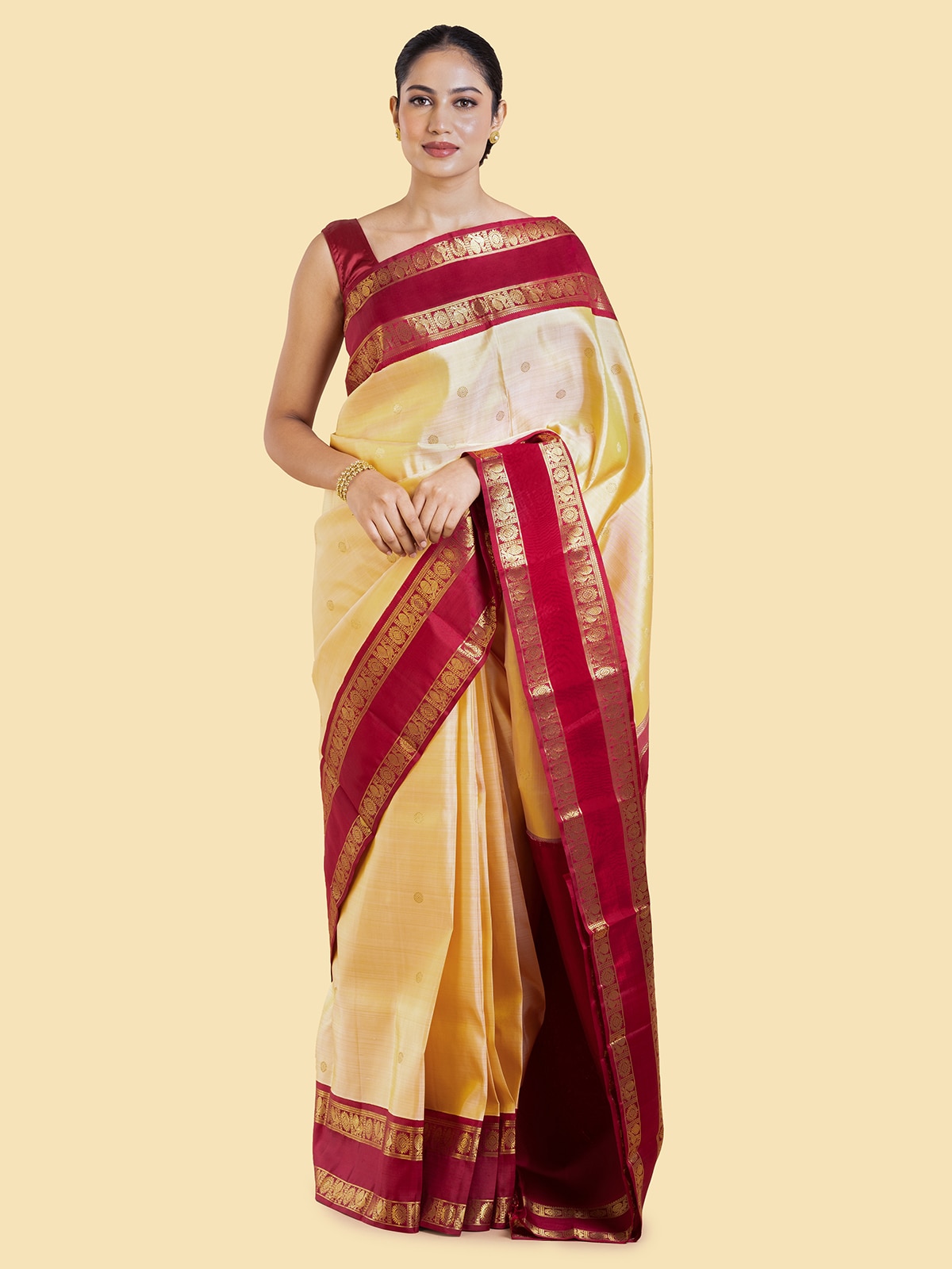 Off-white Silk Kancheepuram Saree