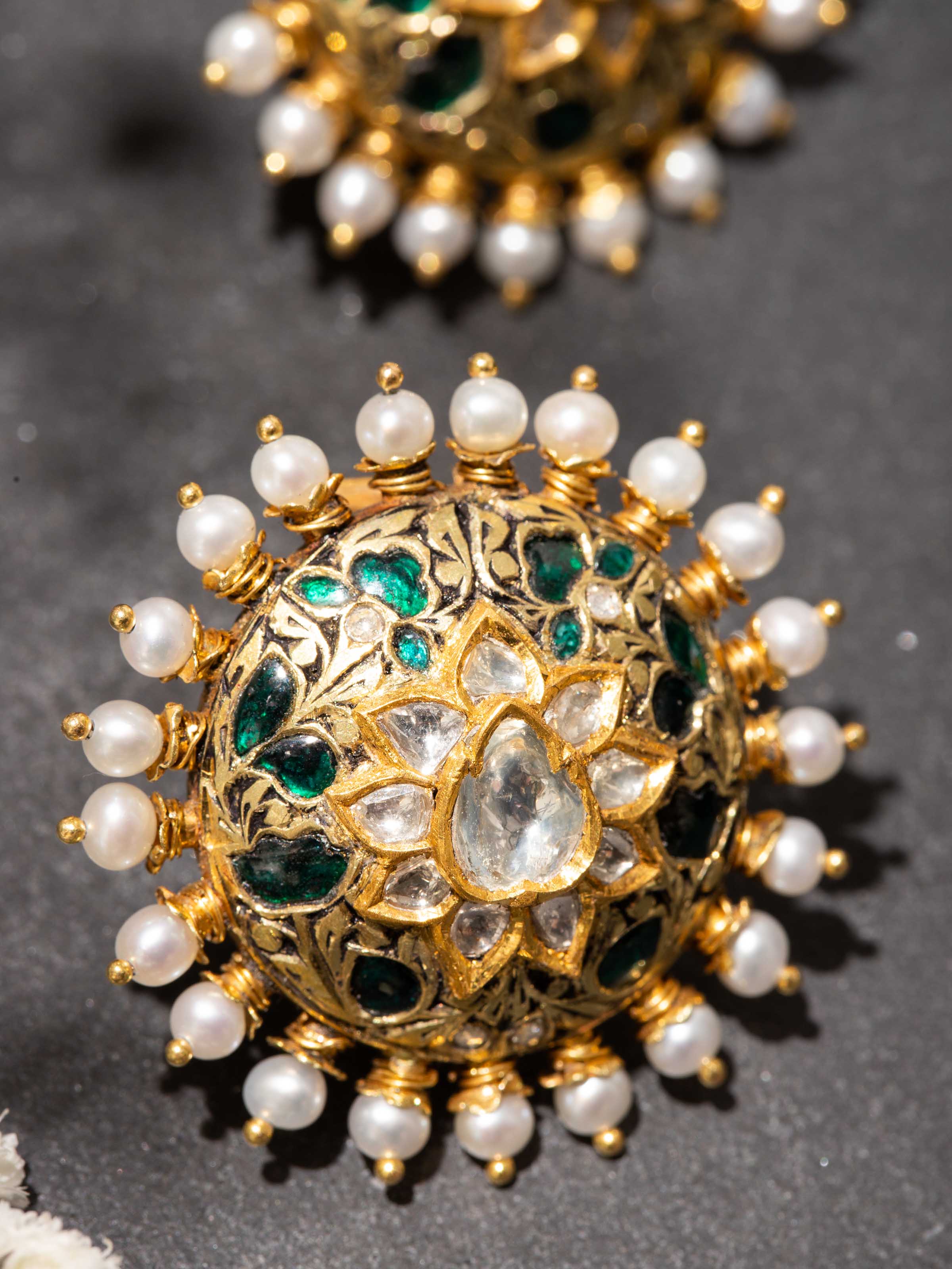 Partash 18 Karat Gold Studs