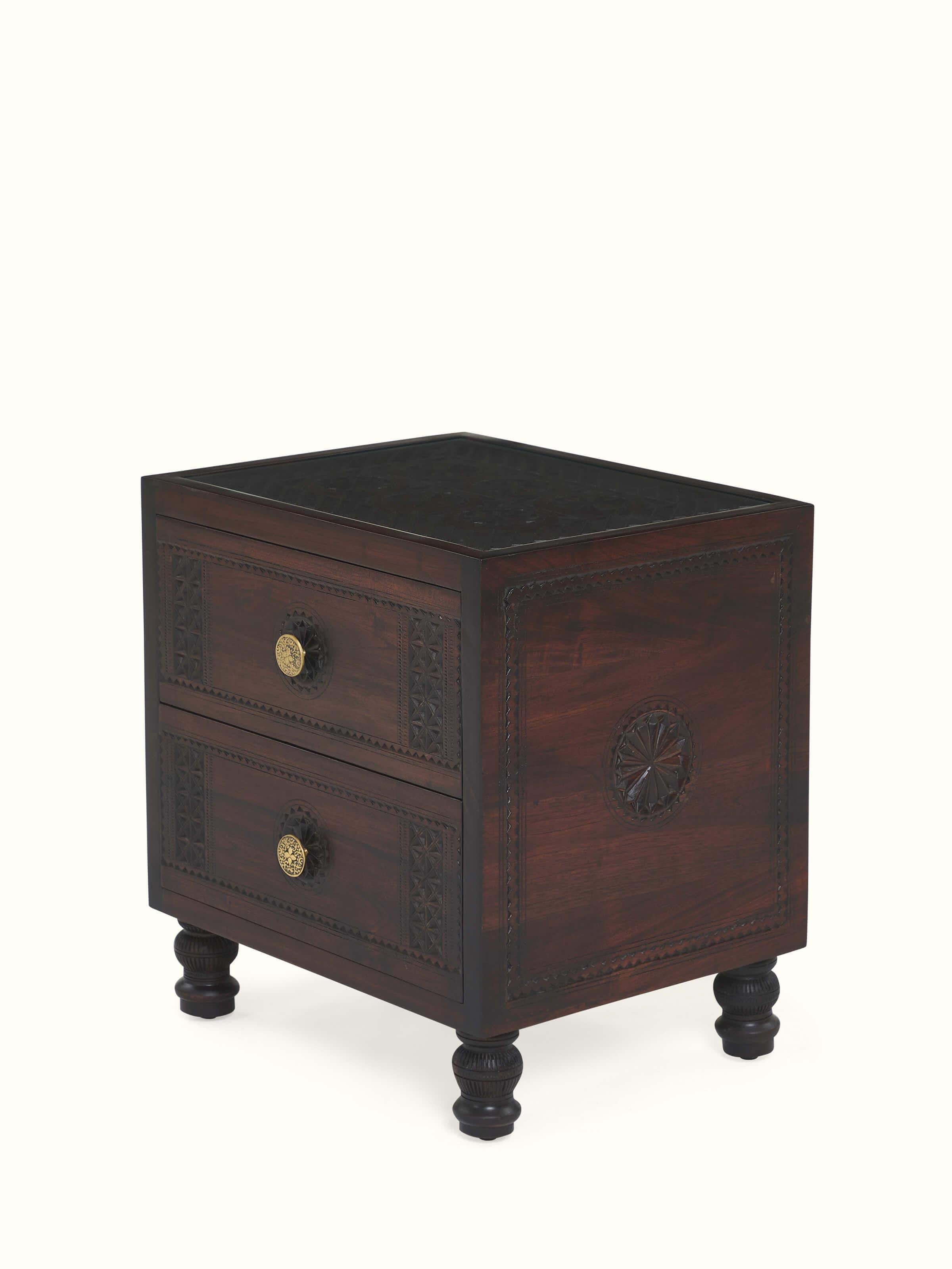 Perspective showcasing top and handle design – timeless Indian heritage design