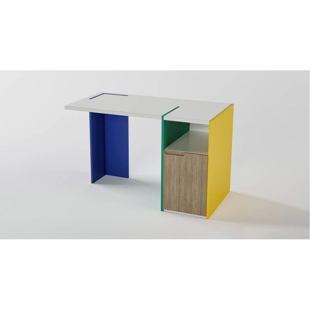 Artist Study Table