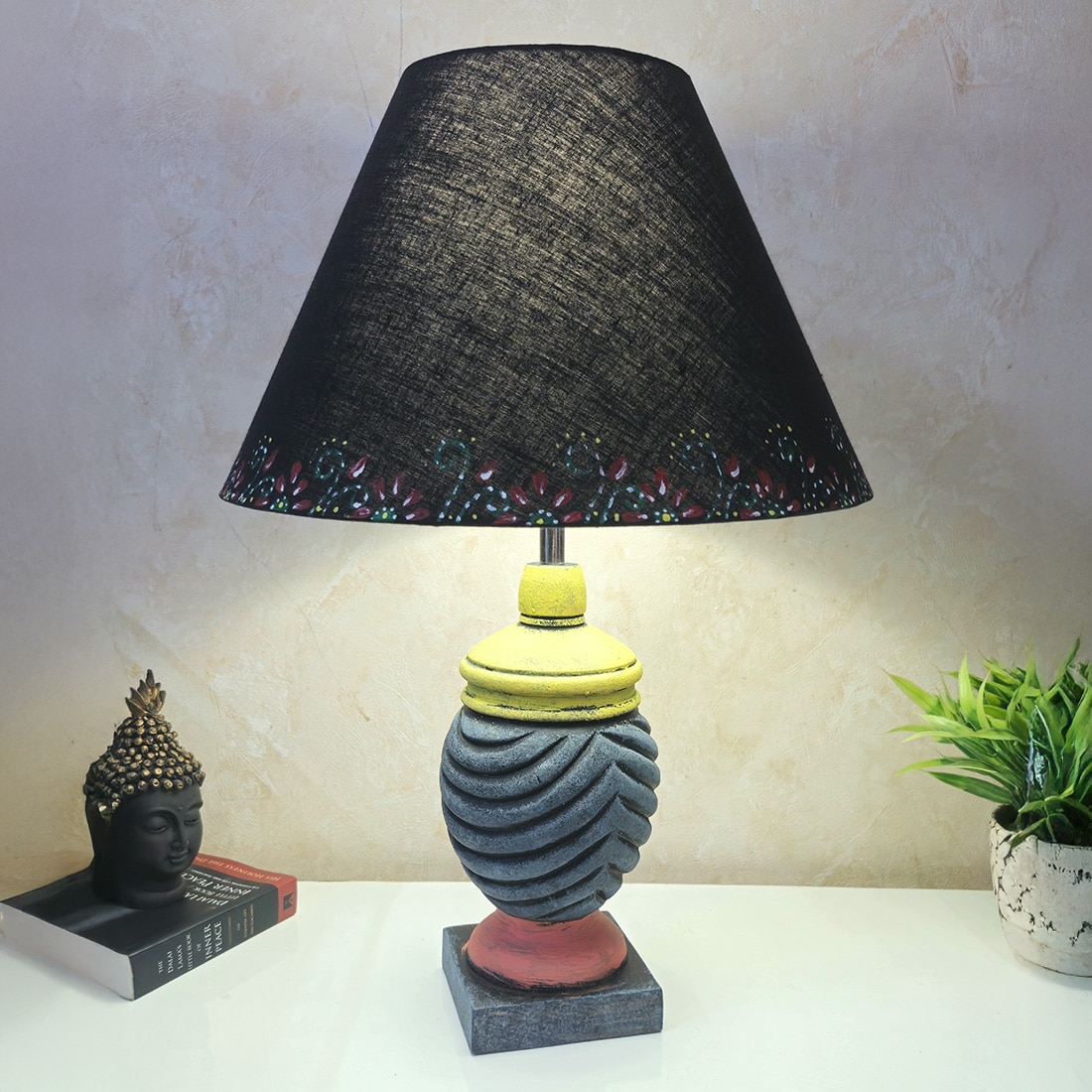 Multicolour Handpainted And Hancarved Distress Wooden Table Lamp
