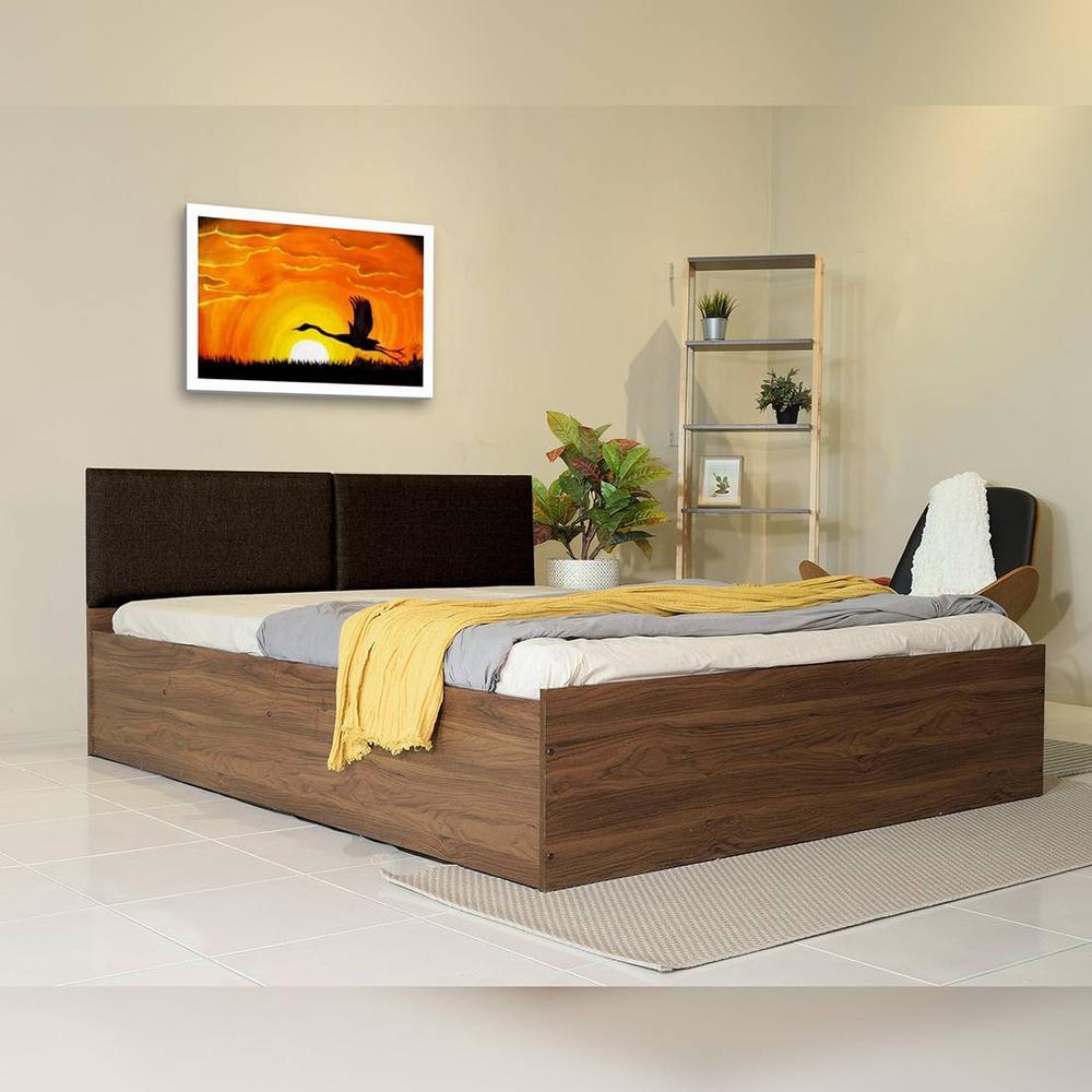 Lush Queen Bed Design 19