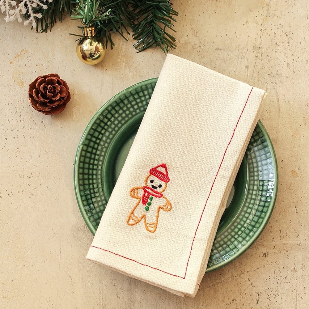Gingerbread Man Set Of 2 Napkins With Off White Colour