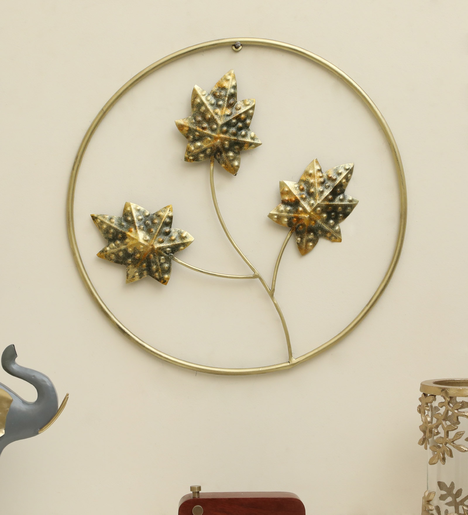 Bay Abstract Metal Wall Decor in Multicolor Set of 1 - Vedas Exports