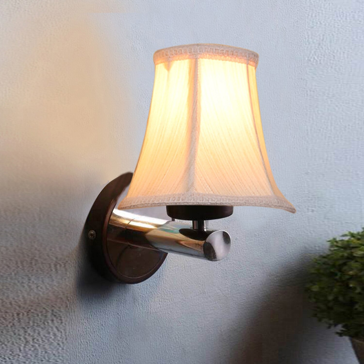 Devansh Metal Wall Mounted Lamp With Off-White Cotton Shade