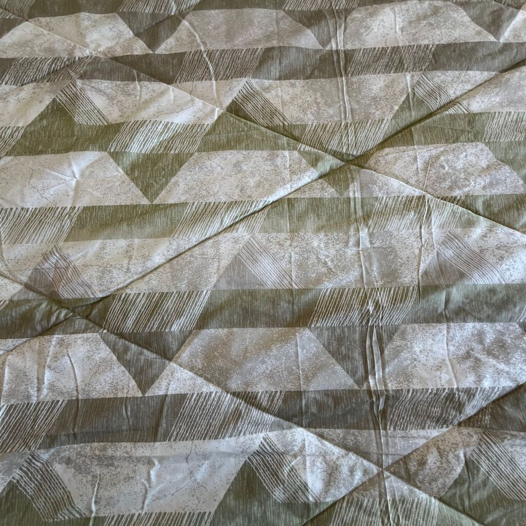 White& Green Geometric 300 Cms Cotton Double Bed Size Comforter From Threads