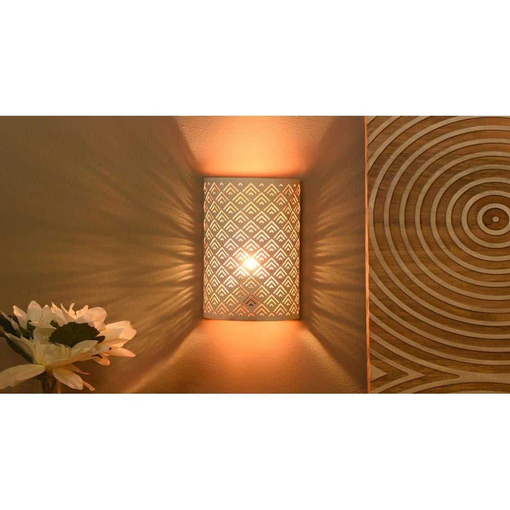 Pingle Wall Lamp