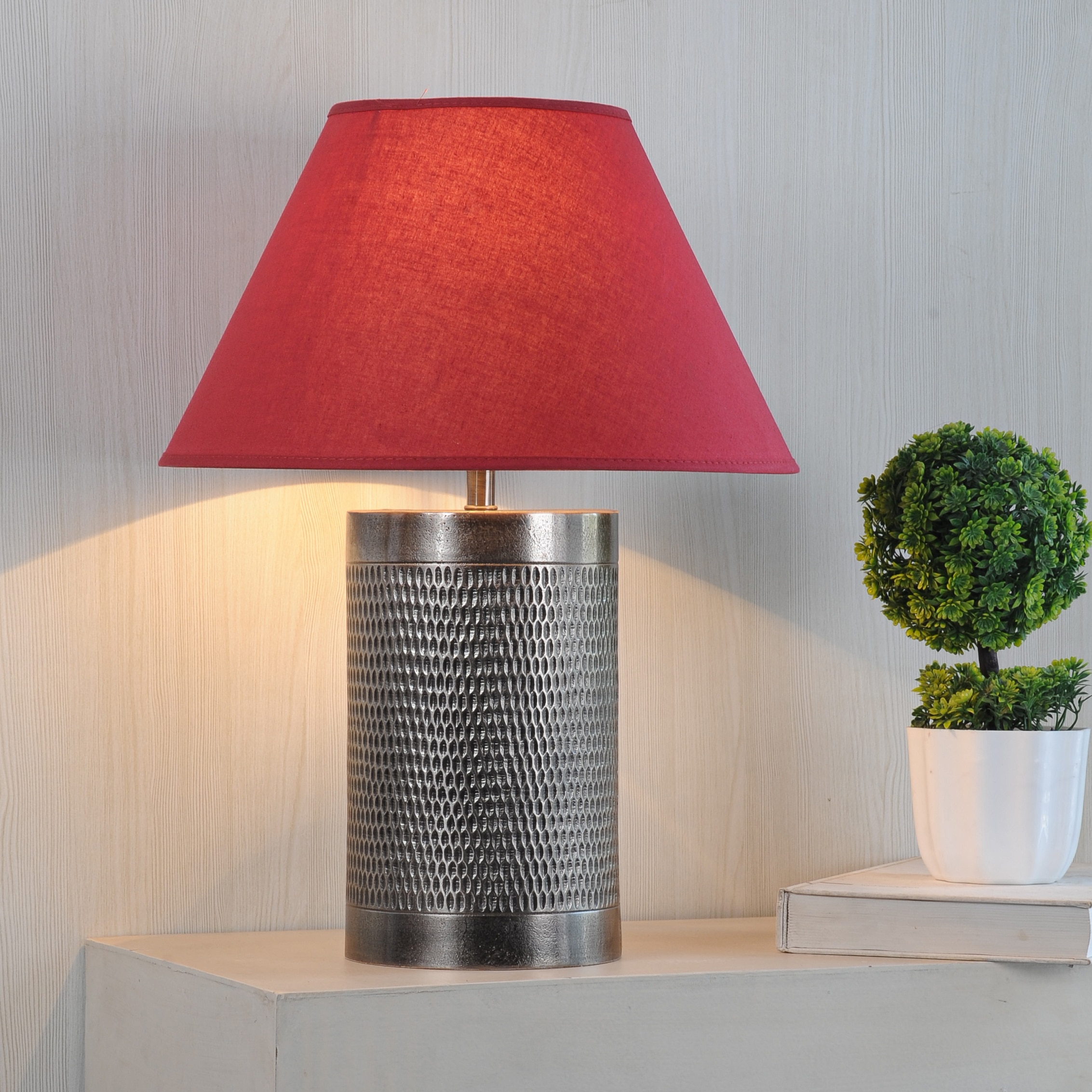 Ohagun carved metal table lamp - Kapoor Lamp Shades
