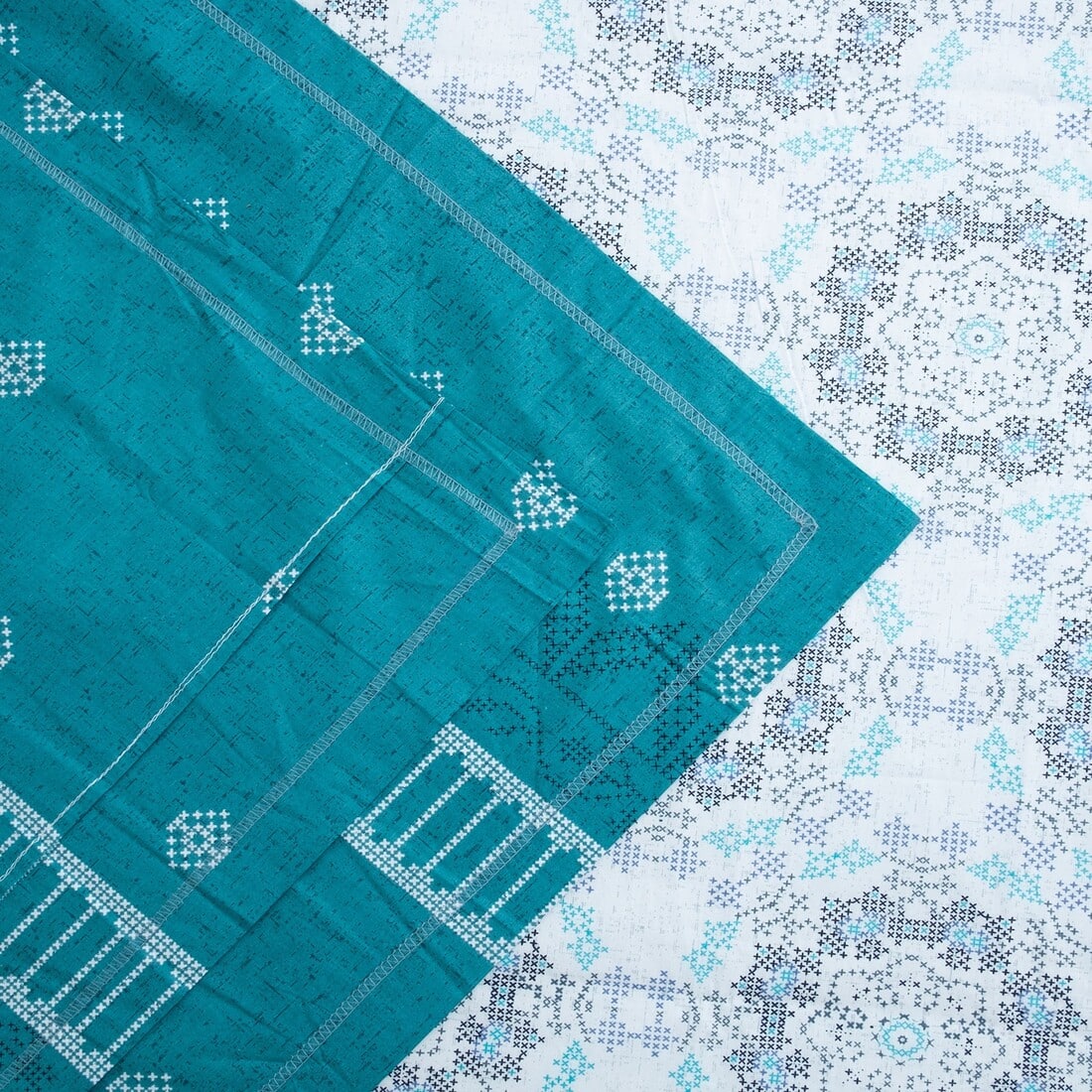 Premium Cotton Double Bedsheets with two Pillows