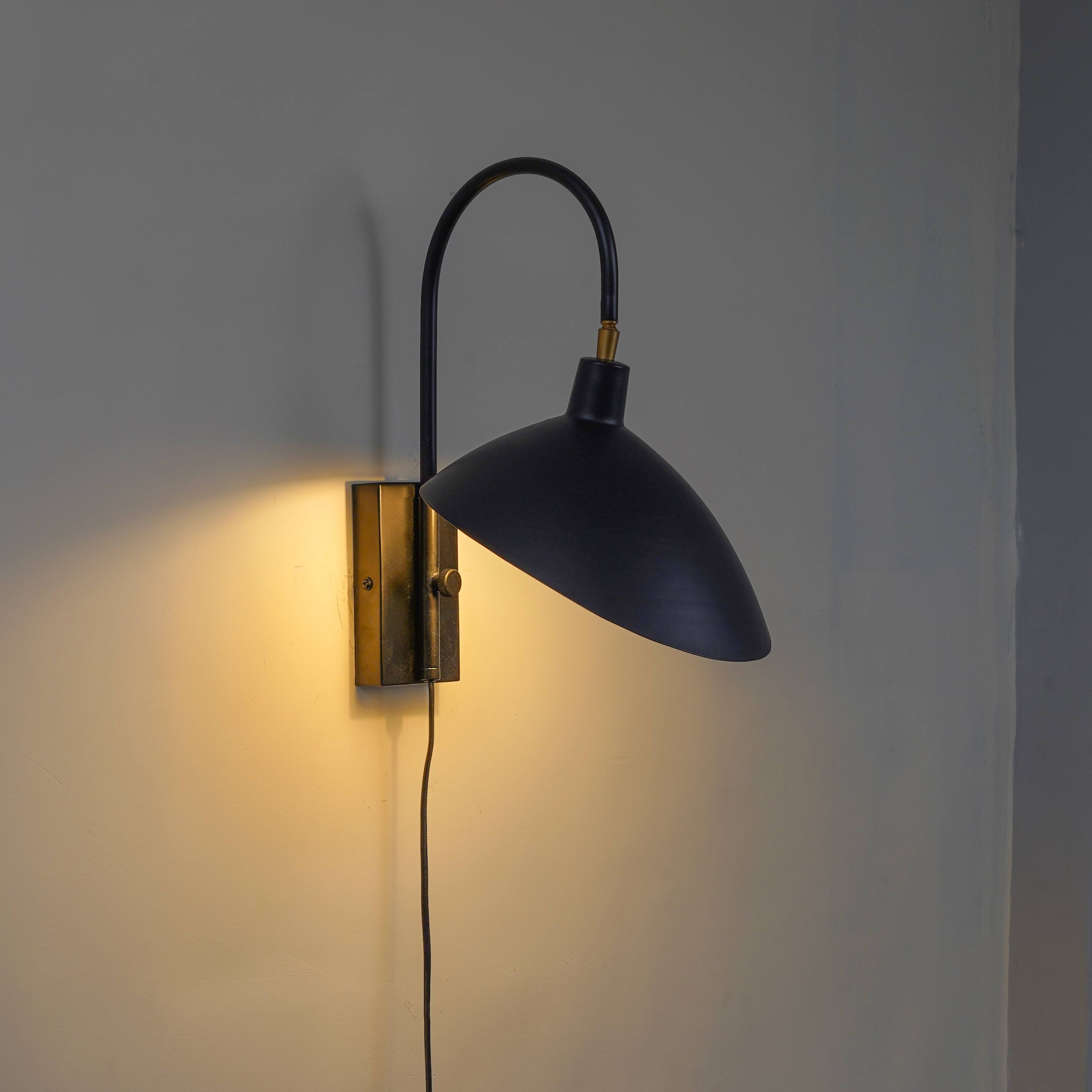 NOIR Modern Black Metal Adjustable Wall Light with E14 Holder