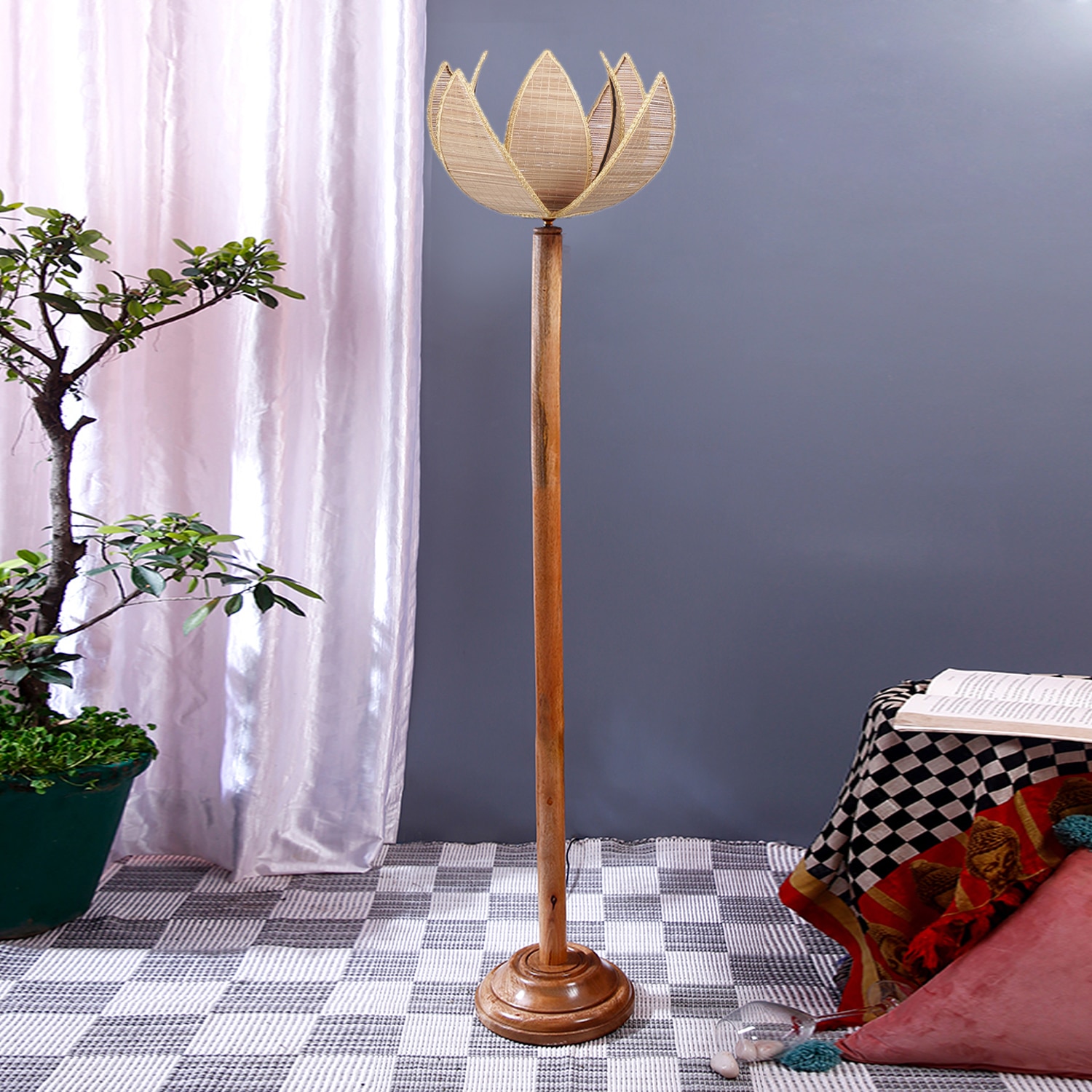 Devansh Wooden Foor Lamp
