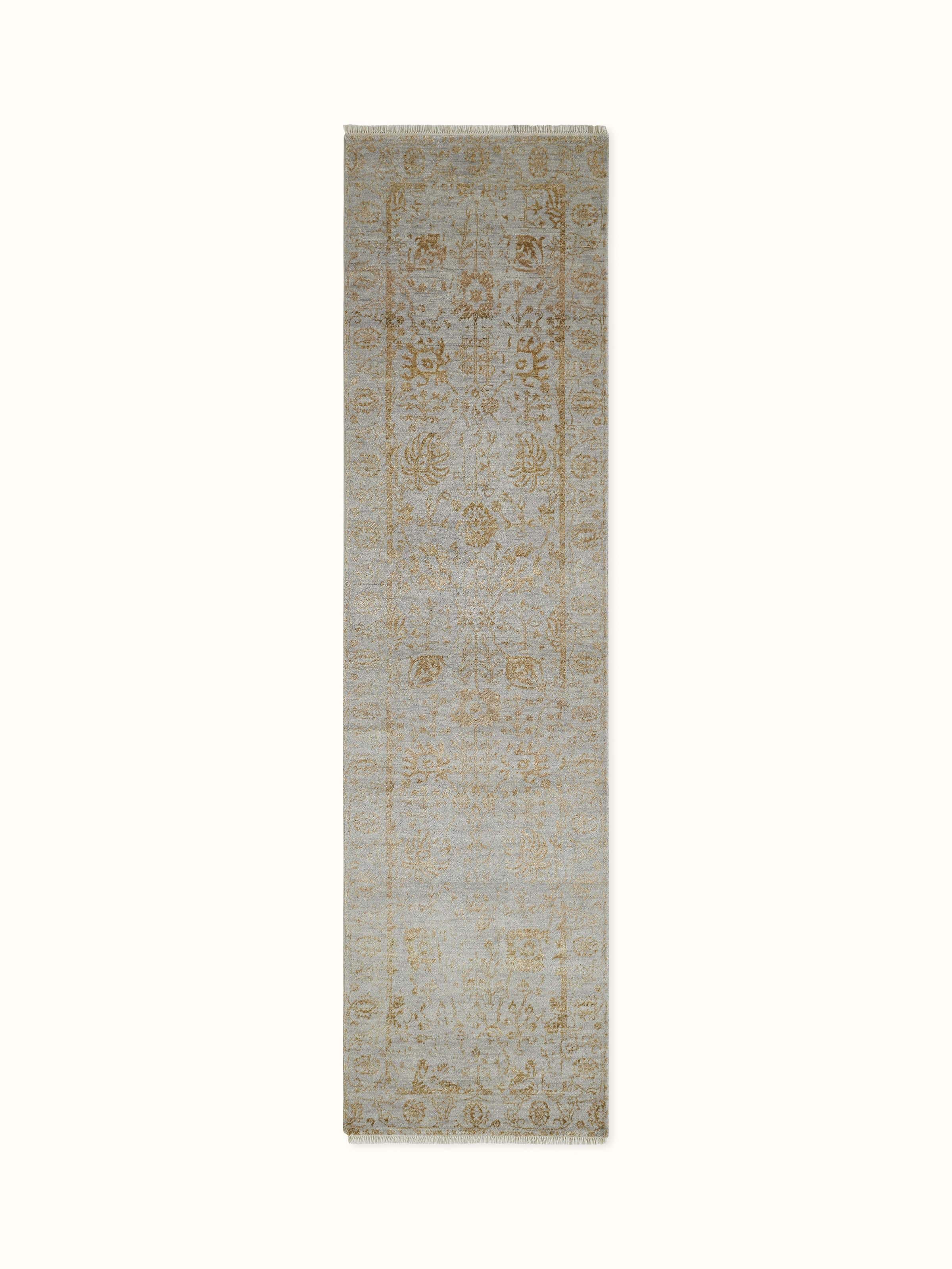 Traditional Ziegler Silver Agra Wool & Viscose Hand-Knotted Runner