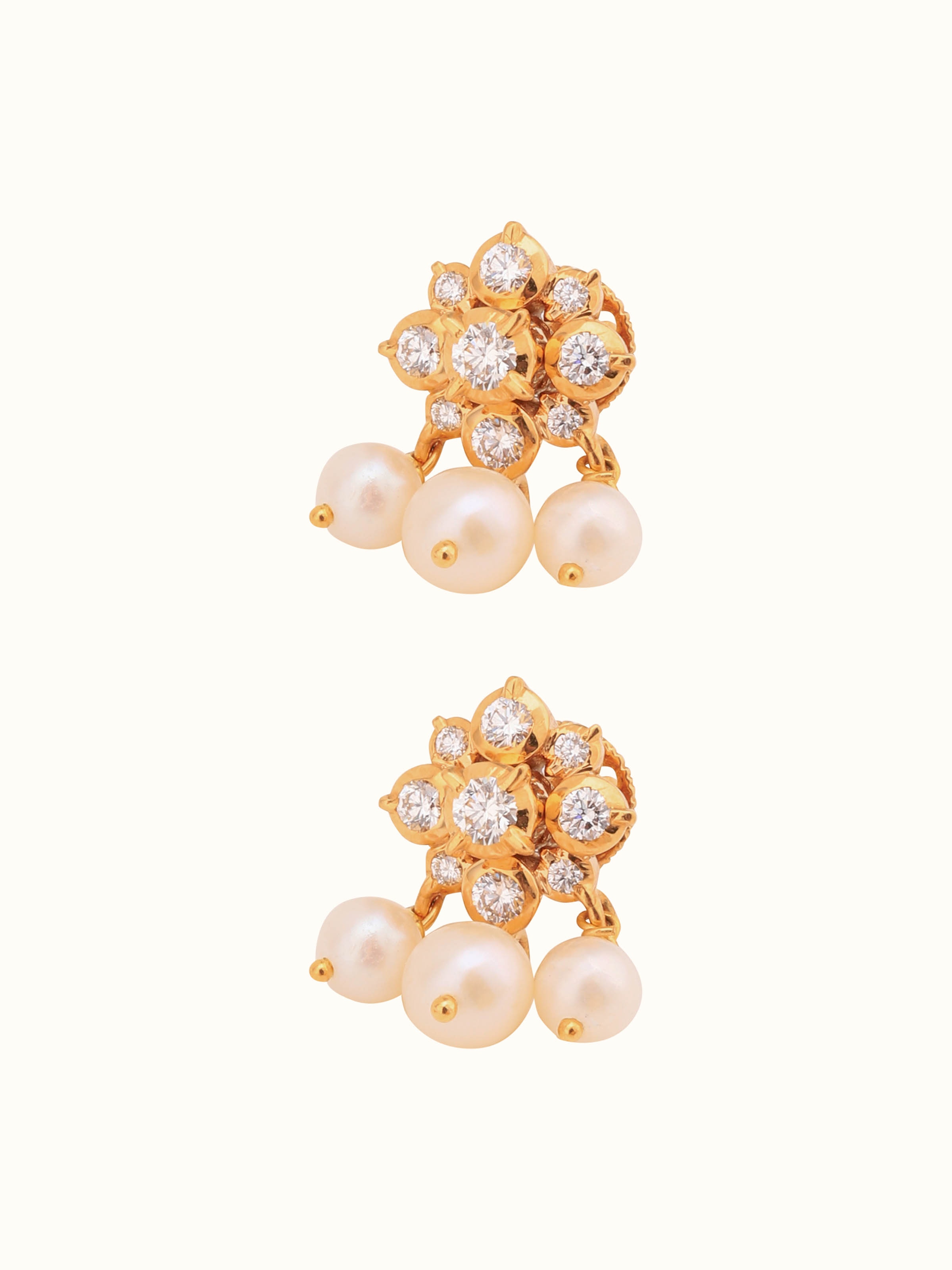 Close-setting 22 Karat Gold Drop Earrings