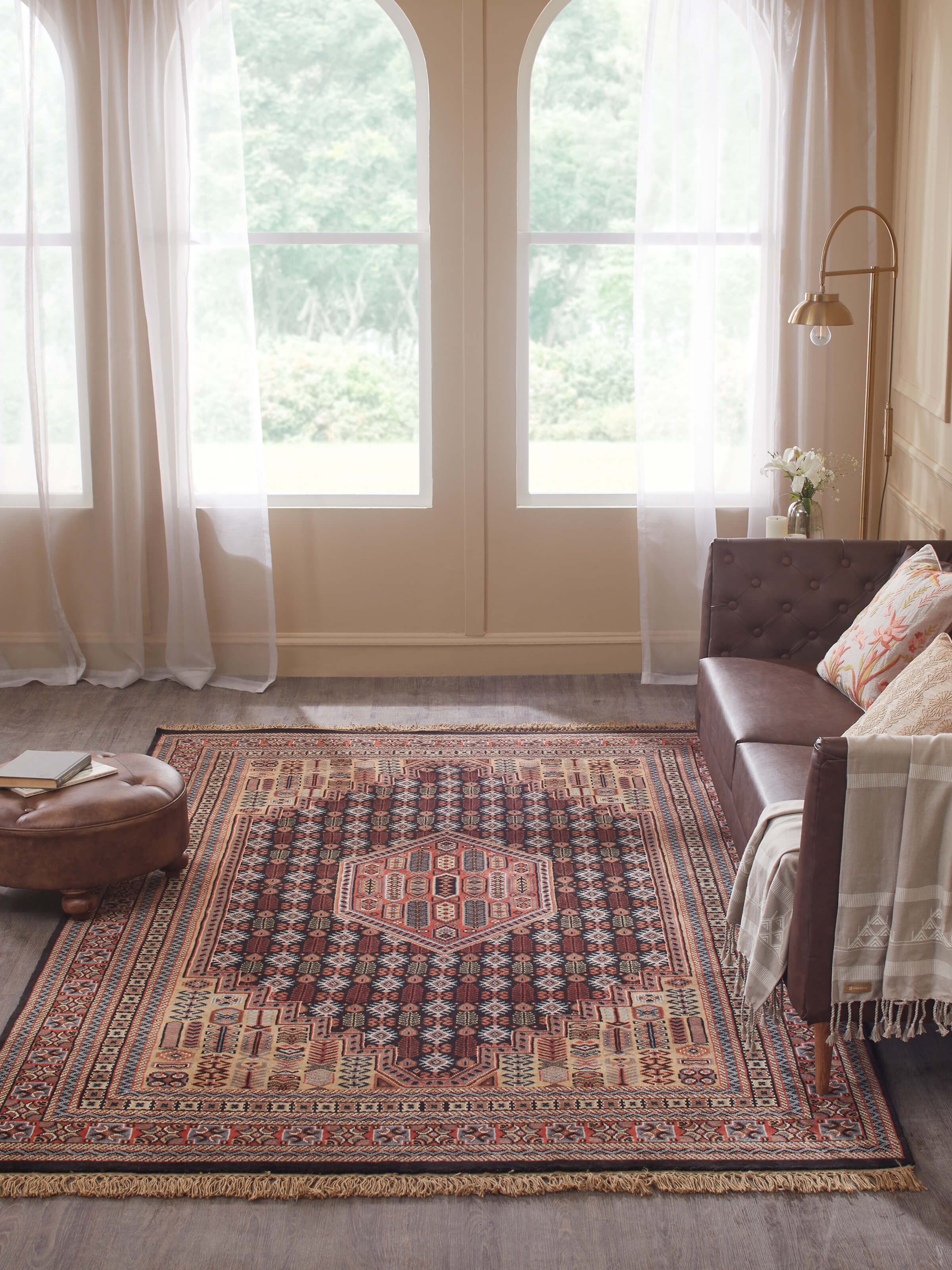 Top view showcasing the full 6x9 ft rug layout with traditional Persian Shiraz design