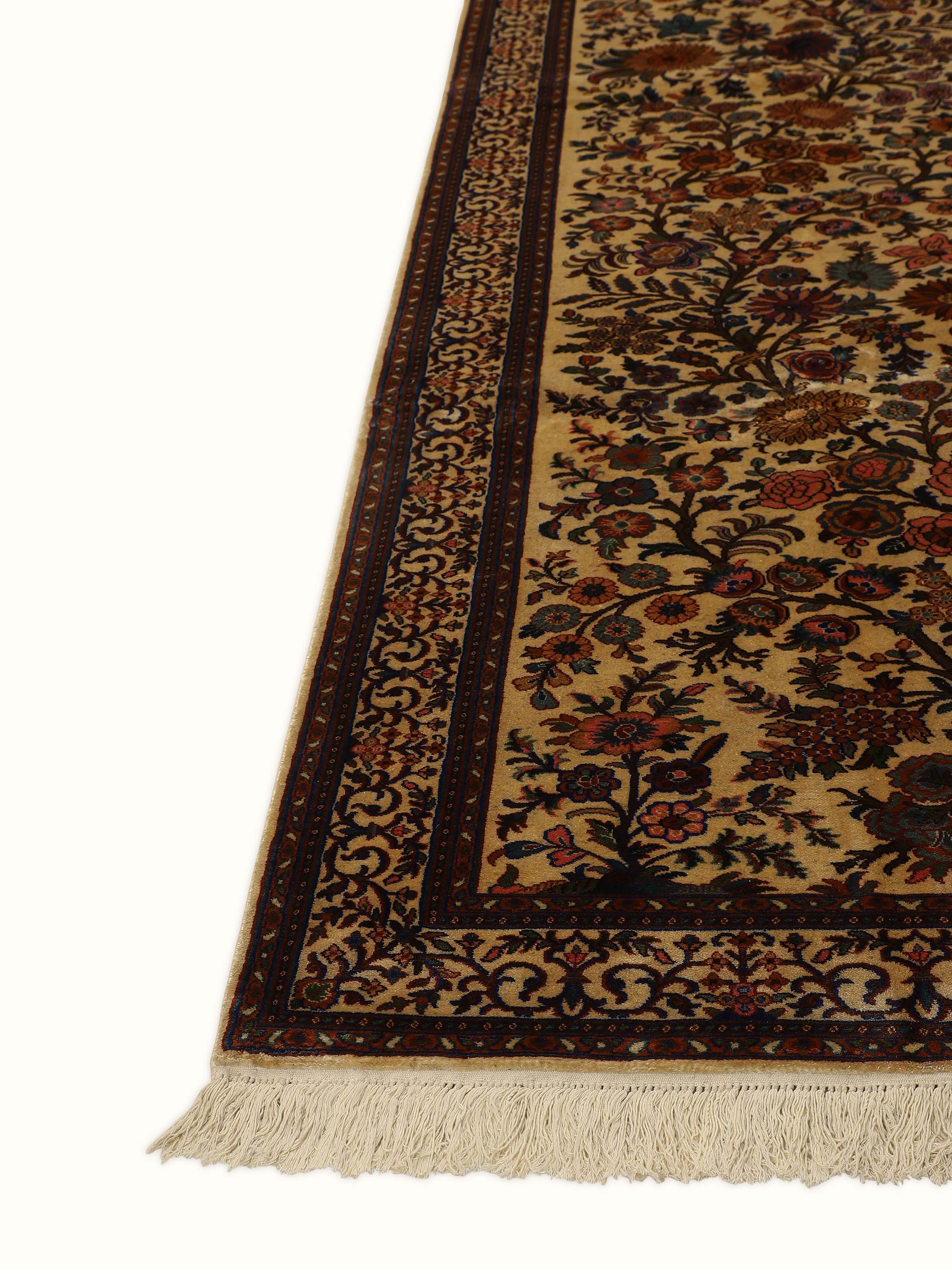 Traditional Persian Ivory Baagdar Kashmir Silk Hand-knotted Runner