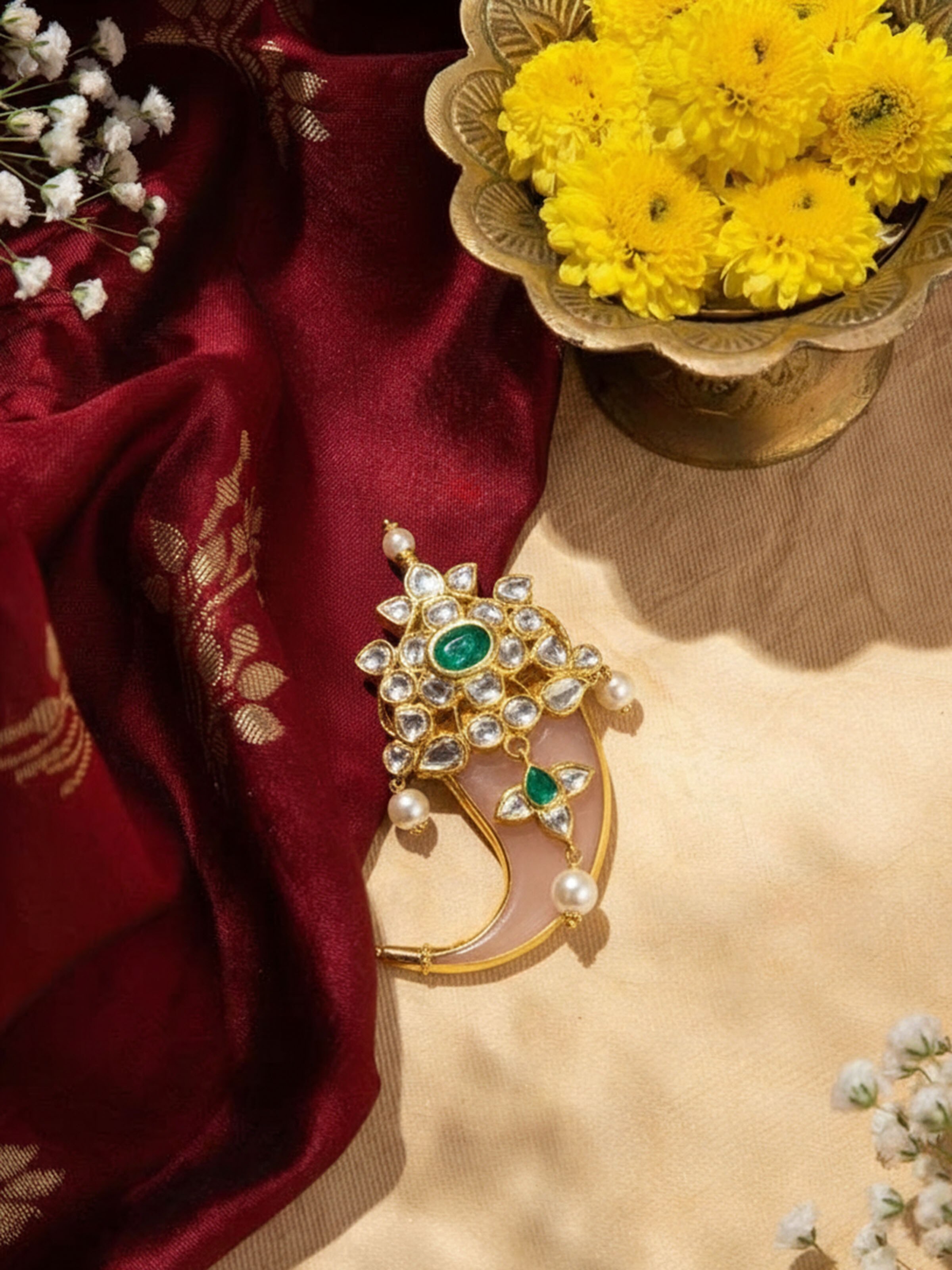 Jadau 22 Karat Gold Pendant