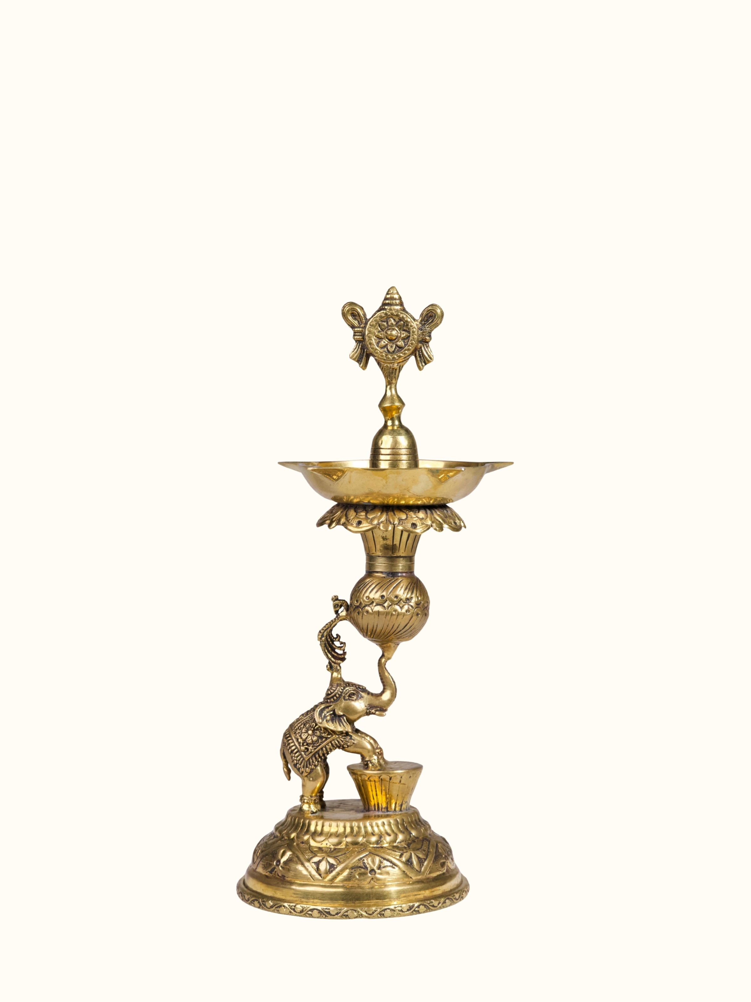 Front view of Traditional Brass Gajanan Vilakku