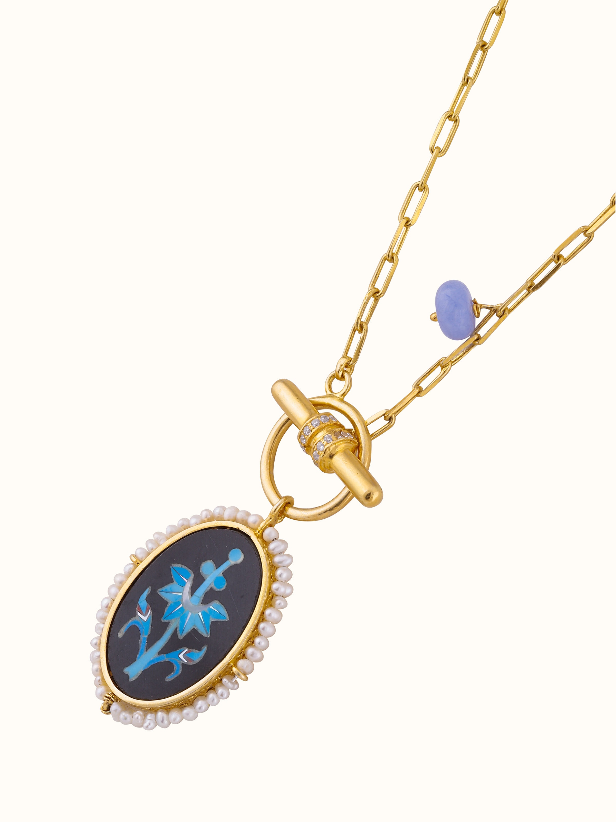 Parchinkari Silver Pendant & Chain