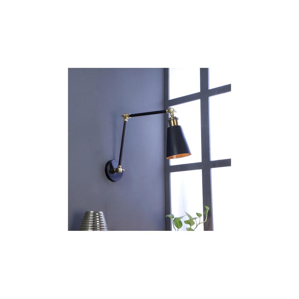 Morden Black Metal Wall Light