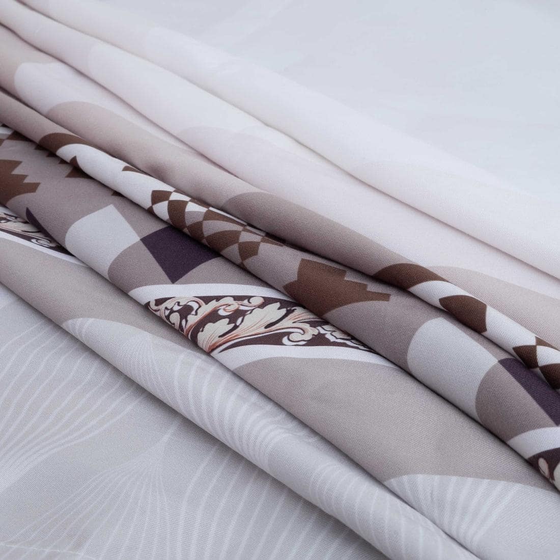 High Quality Cotton mix Double bed Fitted Bedsheets 275cmsx 275 cms ( Pillows 46 x 49 cms)