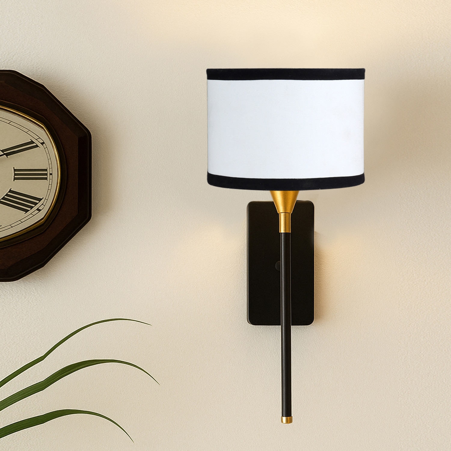 Devansh Metal Electric Wall Light in Black Colour with Multi Shade Count of 1 Light - Devansh