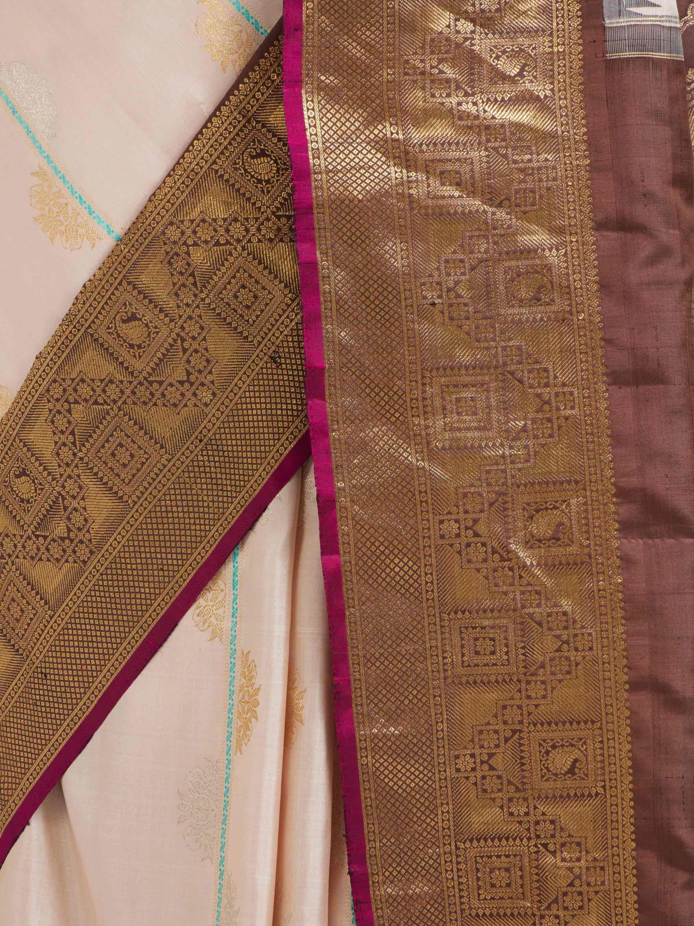 Off-White Gadwal Silk Zari Saree