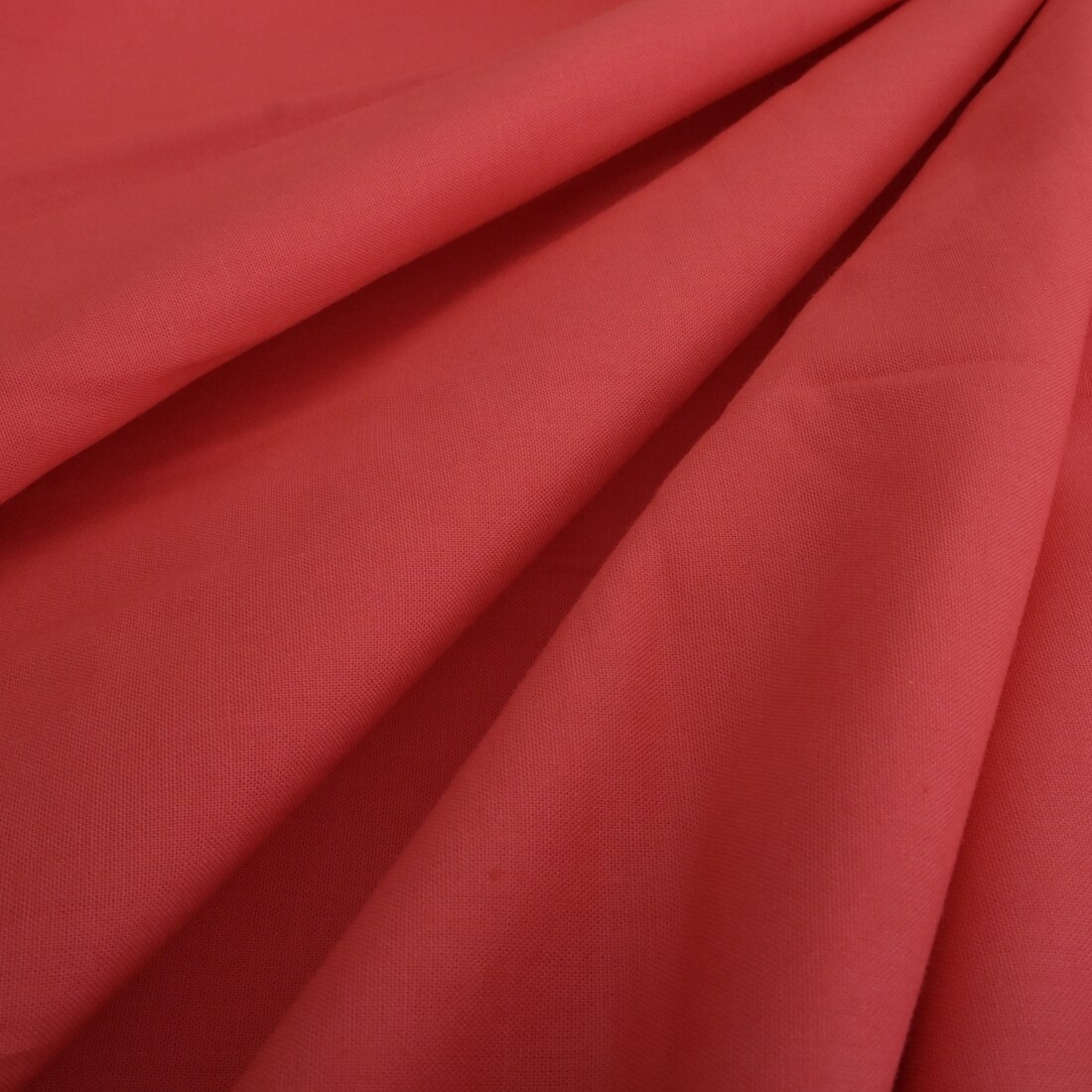 High Quality Cotton Double bed Flat Bedsheets 285cmsx 285 cms ( Pillows 46 x 69 cms)