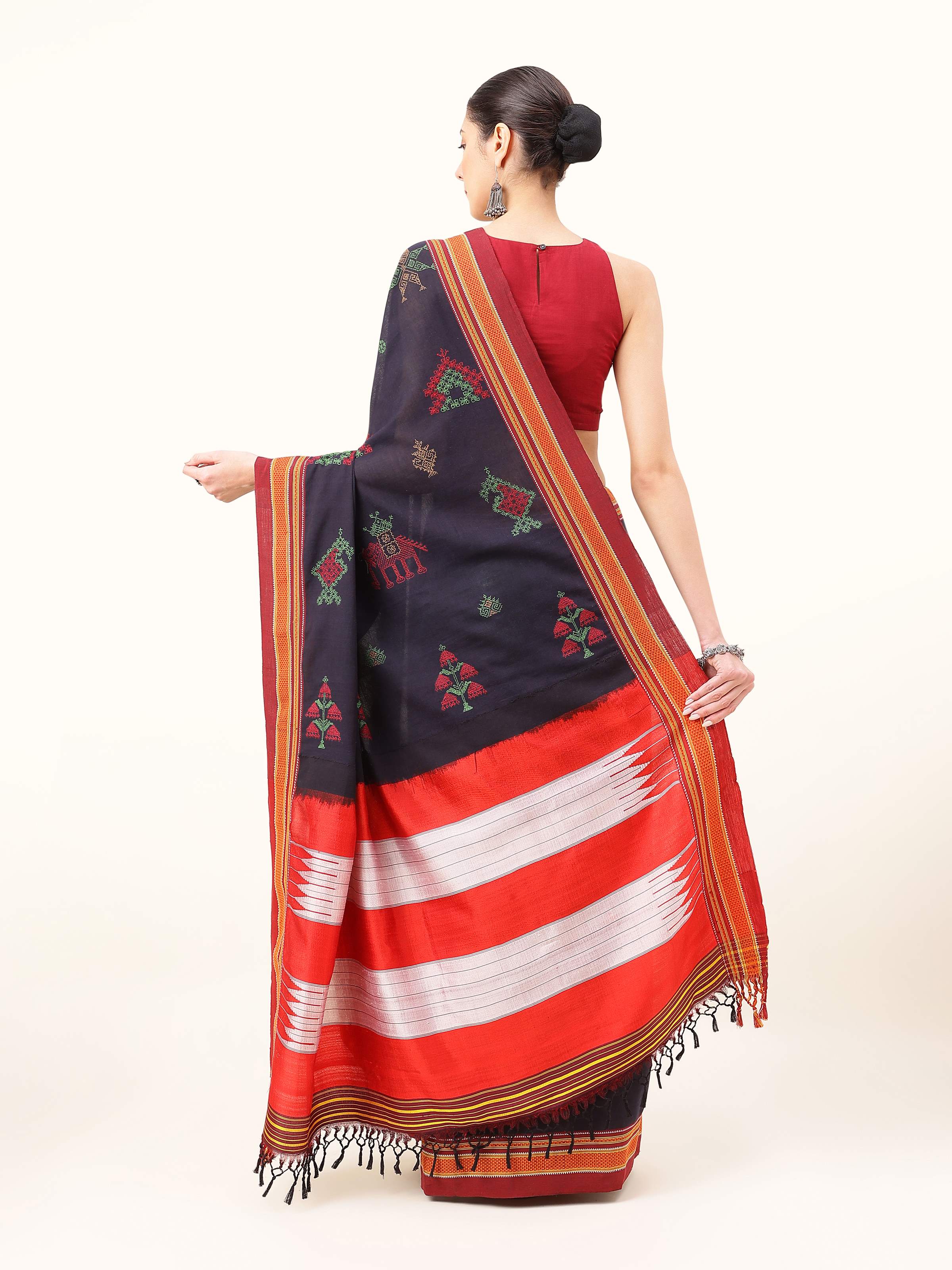 Blue Cotton Silk Kasuti Embroidered Saree