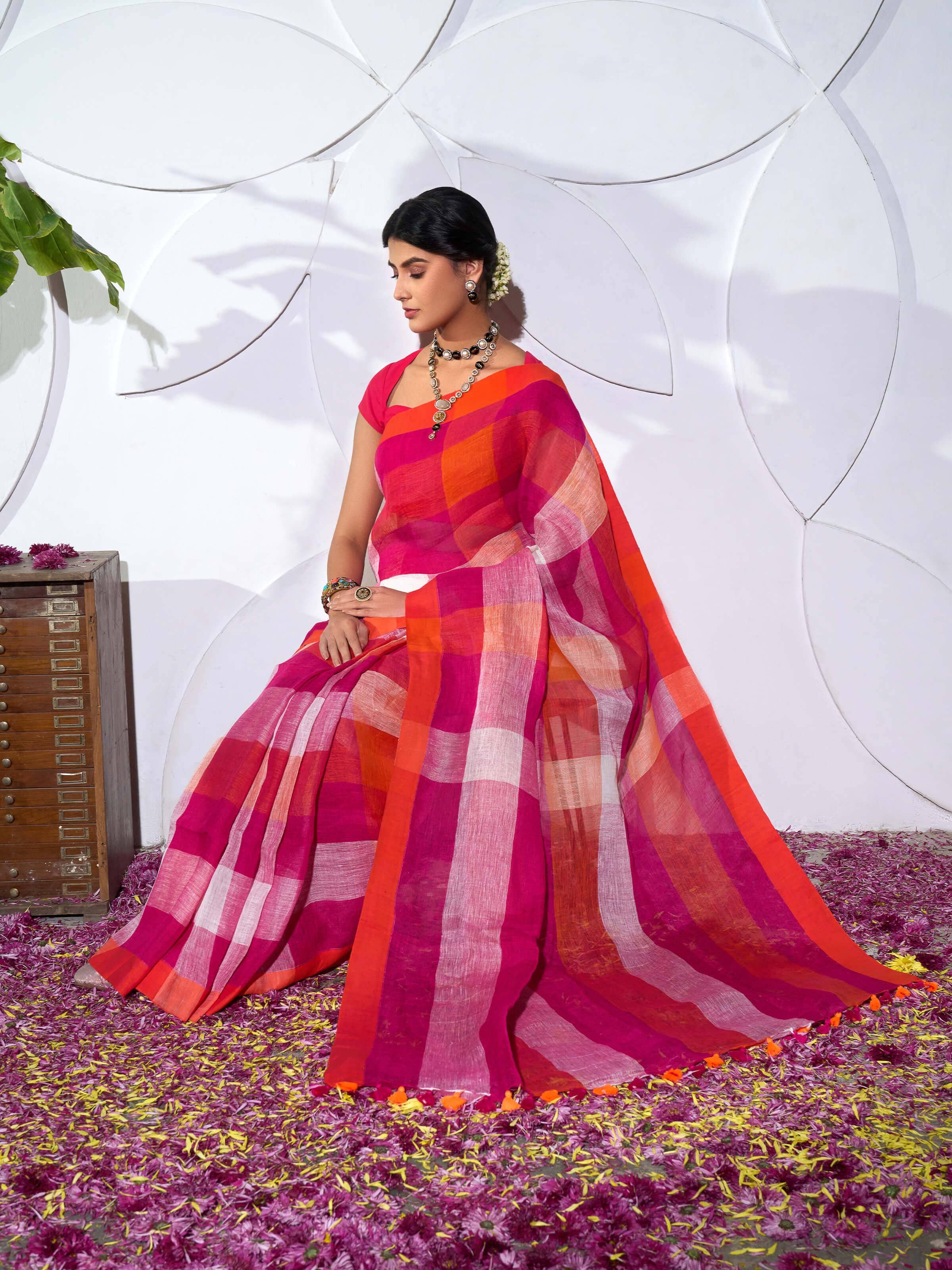 Pink Linen Saree