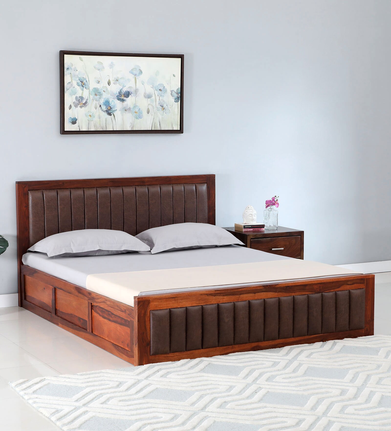 Dijon Sheesham Wood Queen Size Bed in Honey Oak Finish With Box Storage 60x78 inches - Woodenmood