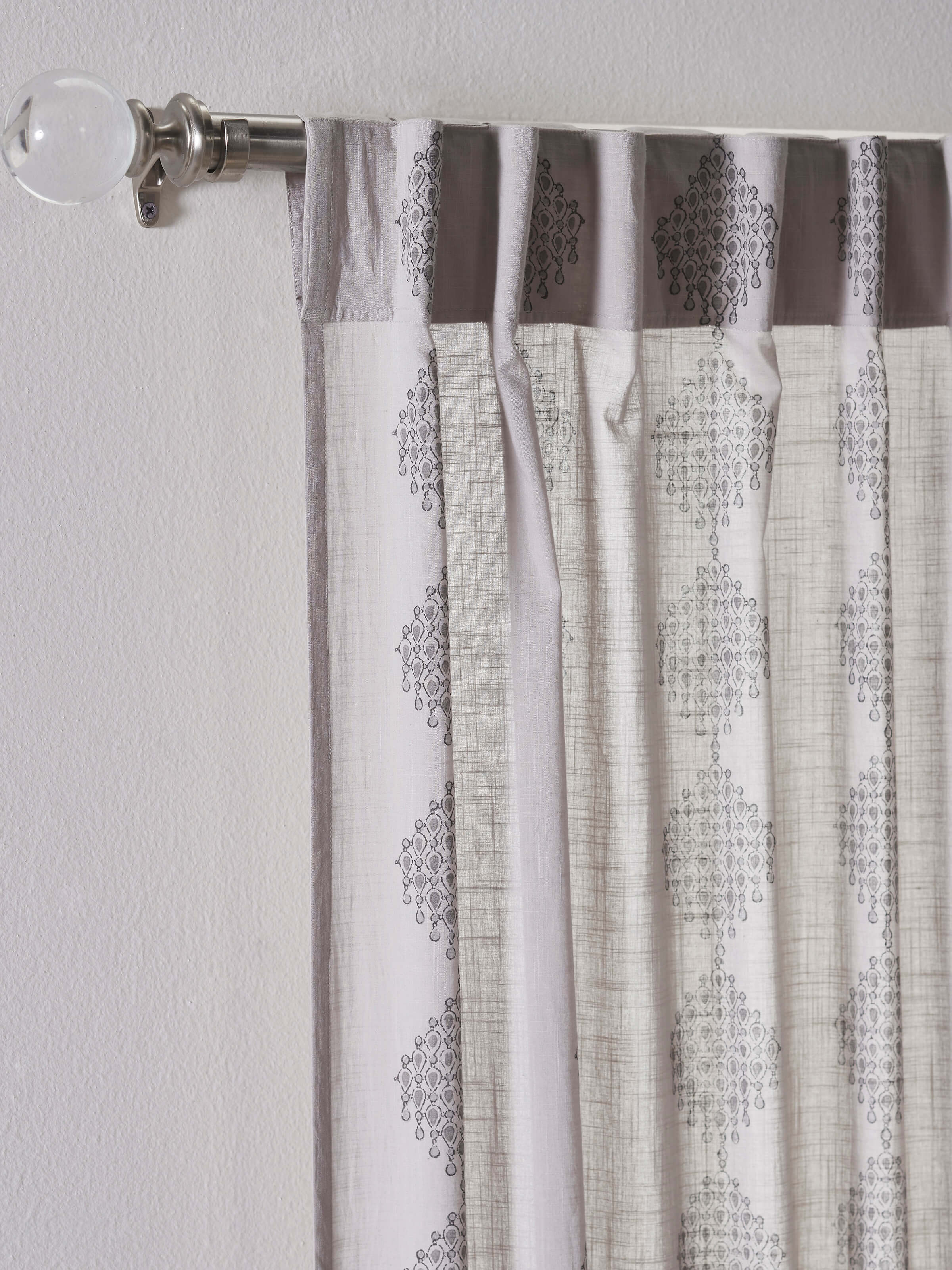 Front view of Rambagh light grey cotton curtain with modern geo diamond Sanganeri block print – 7 feet length