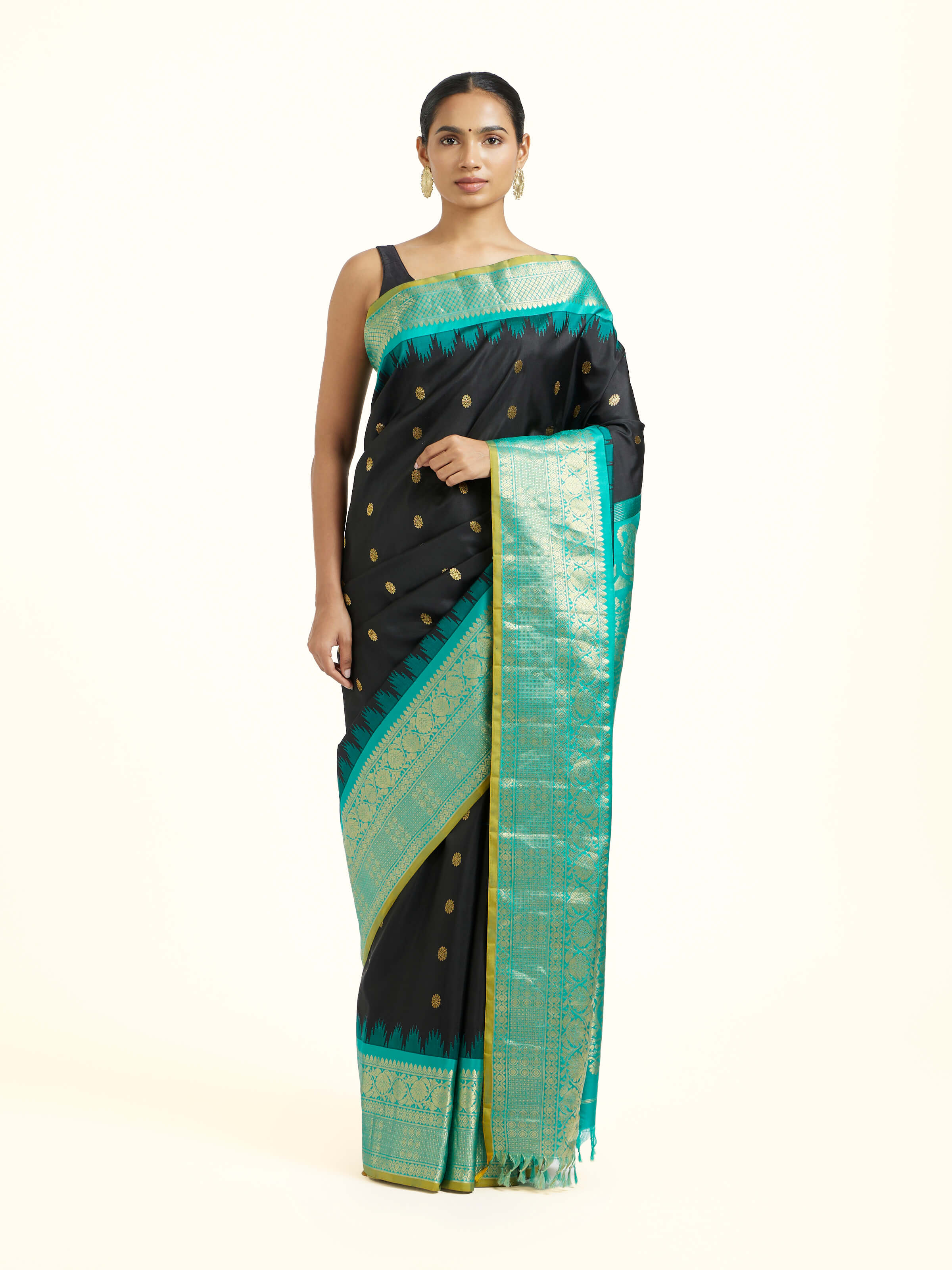 Black Mulberry Silk Gadwal Handloom Zari Saree