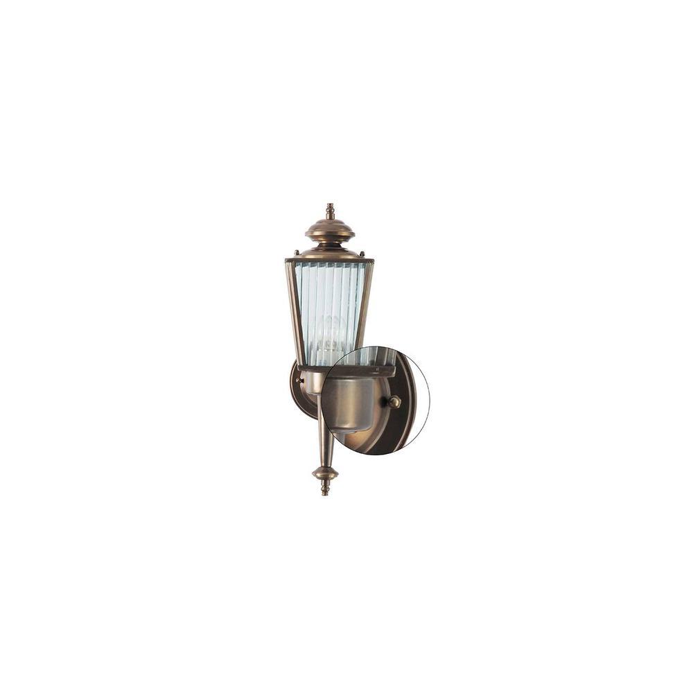 Aine Wall Light